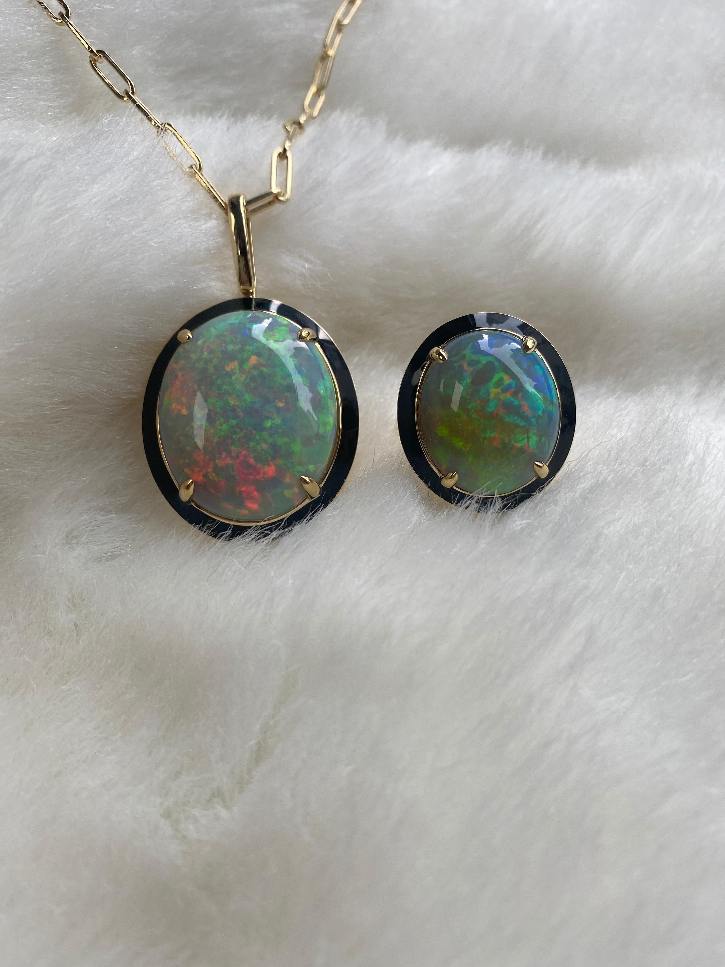Goshwara Opal Cabochon with Black Enamel Ring. In New Condition For Sale In New York, NY