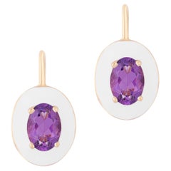 Ovaler Amethyst mit weißer Emaille und Klappbrisur-Ohrringen vonshwara