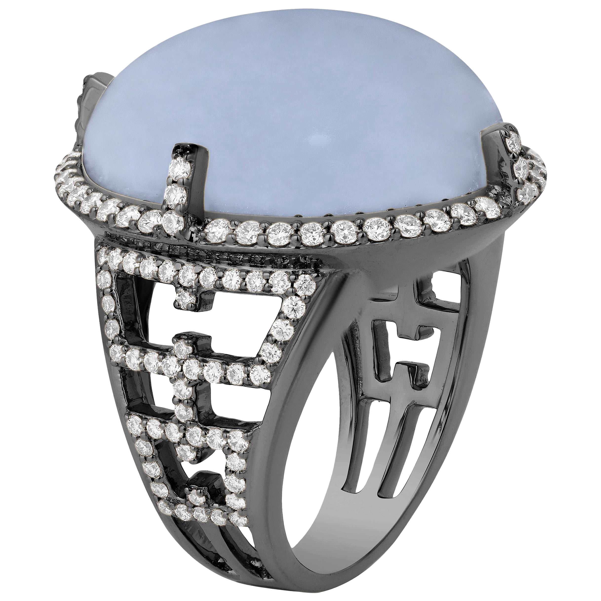 Ovaler Cabochon-Blauer Chalcedon- und Diamantring vonshwara