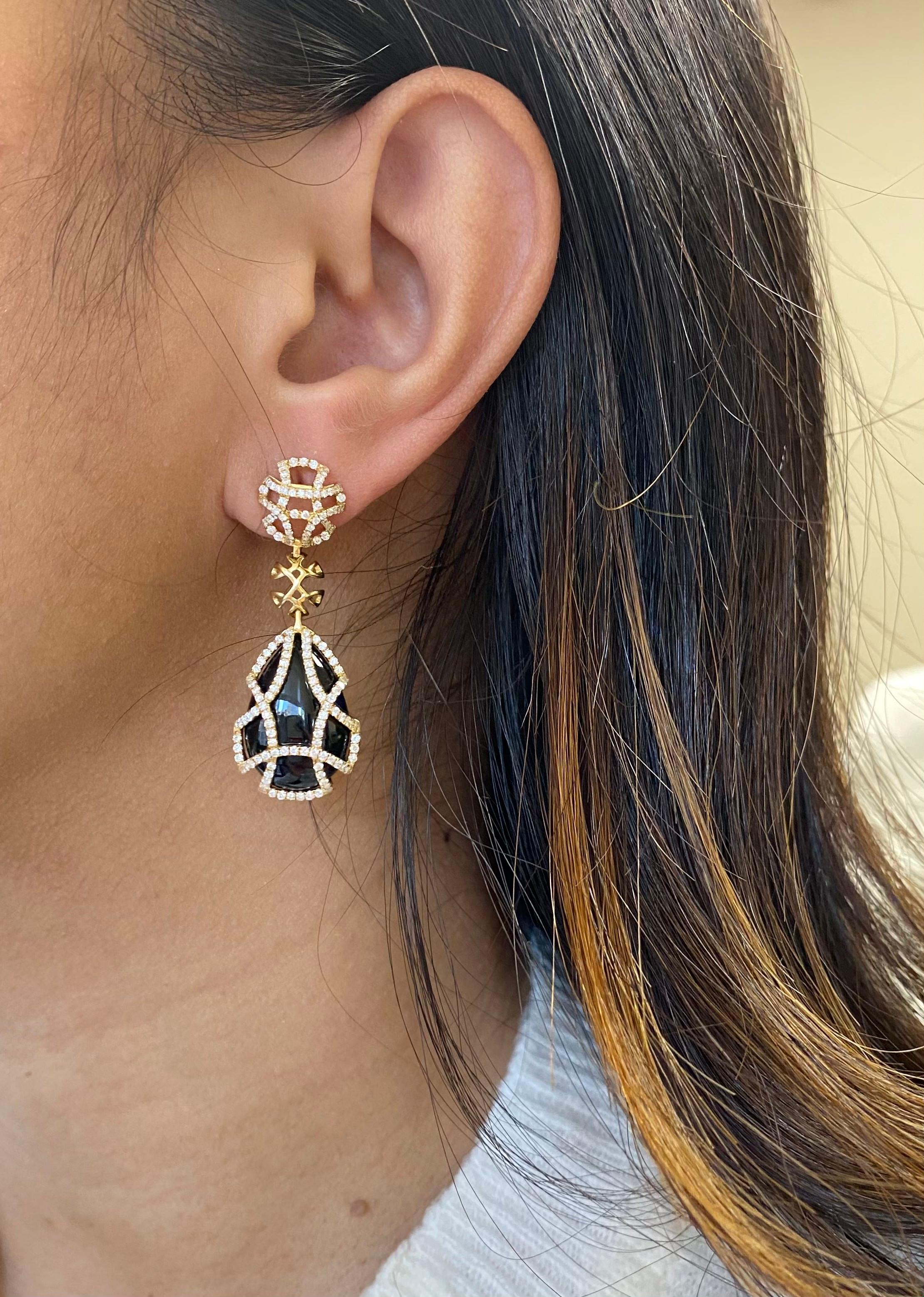 Women's Goshwara Pear Onyx Teardrop Cage And Diamond Earrings