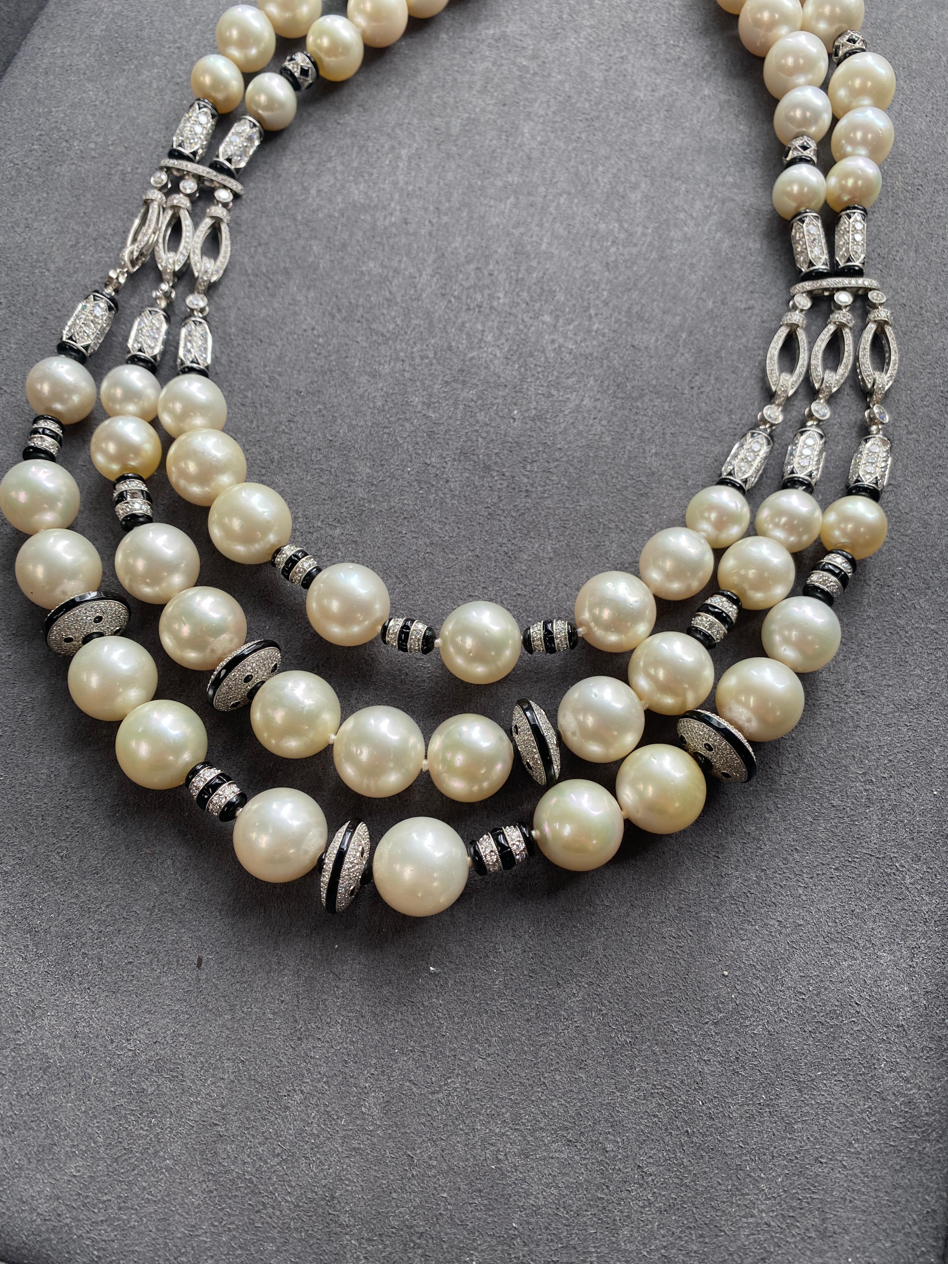 Goshwara Pearl and Onyx Necklace For Sale 8