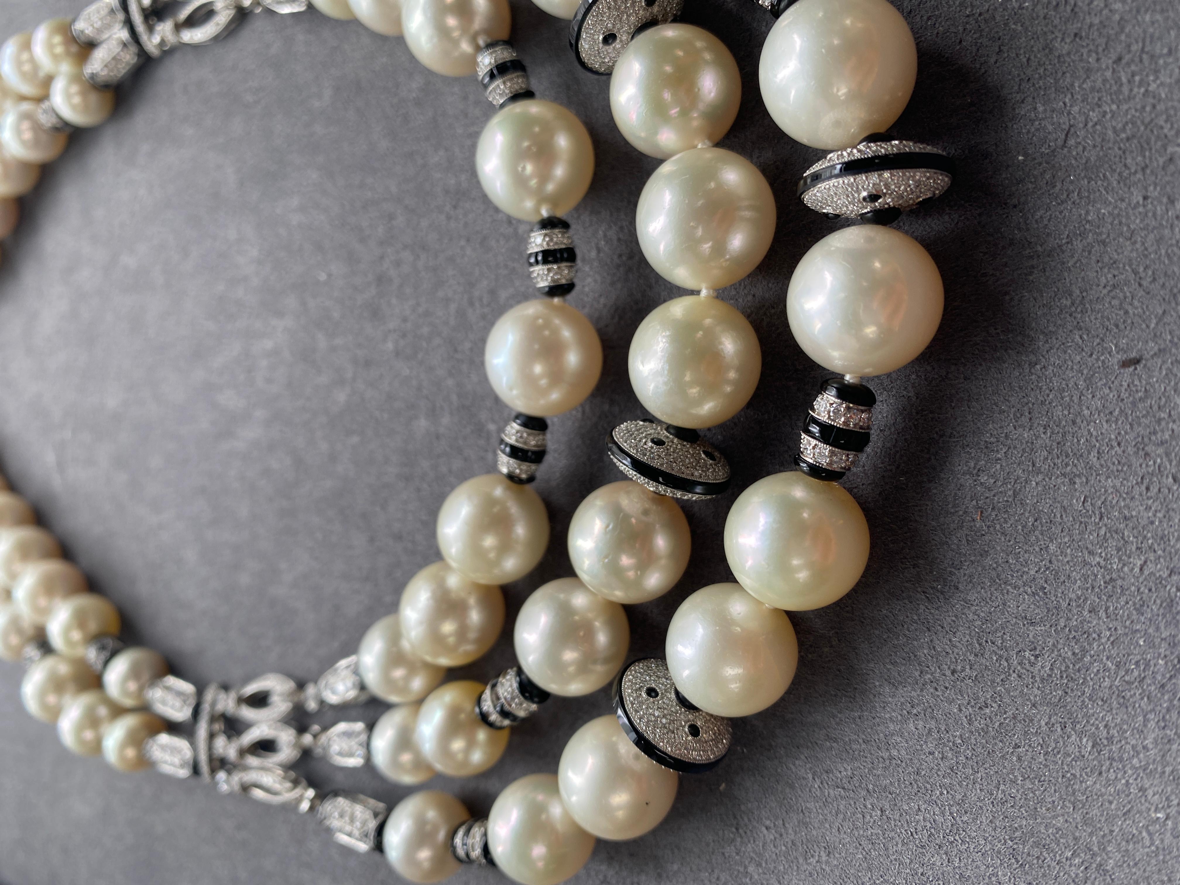 Goshwara Pearl and Onyx Necklace For Sale 14