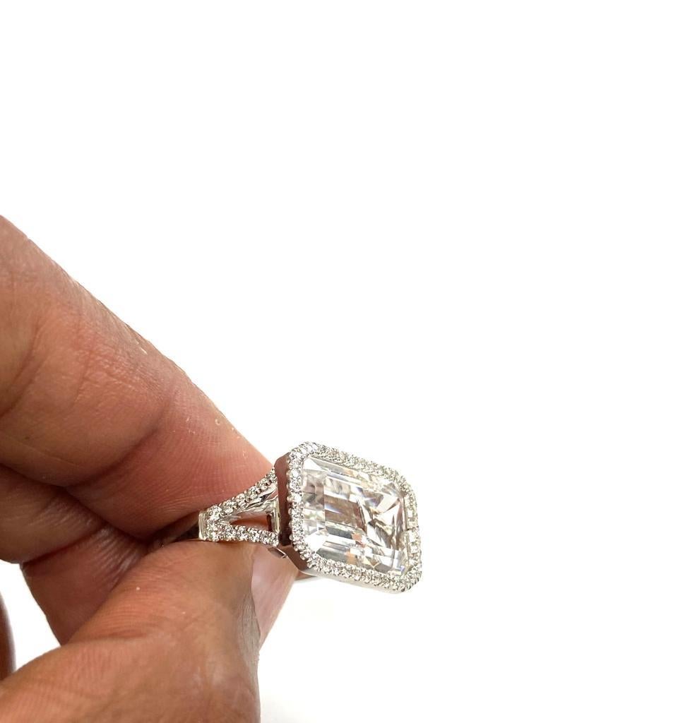 Goshwara Rock Crystal Emerald Cut and Diamond Ring In New Condition For Sale In New York, NY