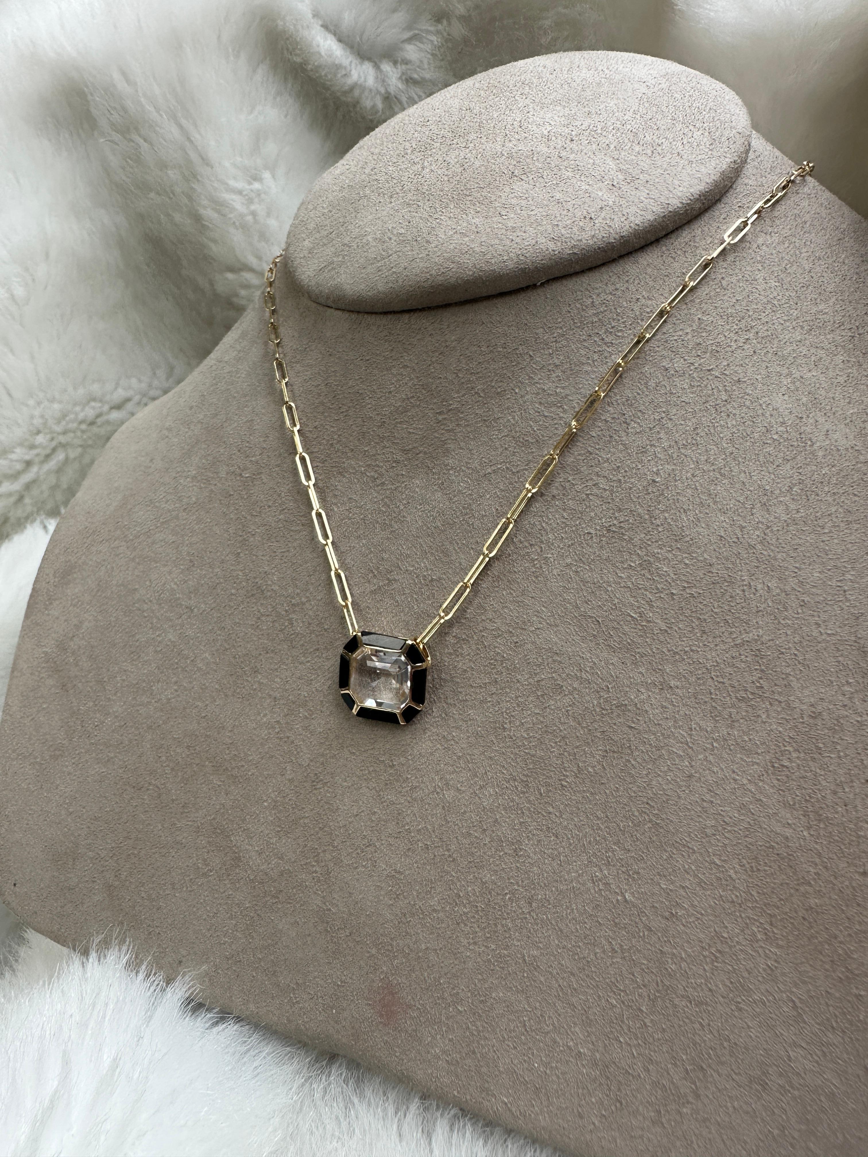 Goshwara Rock Crystal & Onyx Emerald Cut Pendant In New Condition For Sale In New York, NY
