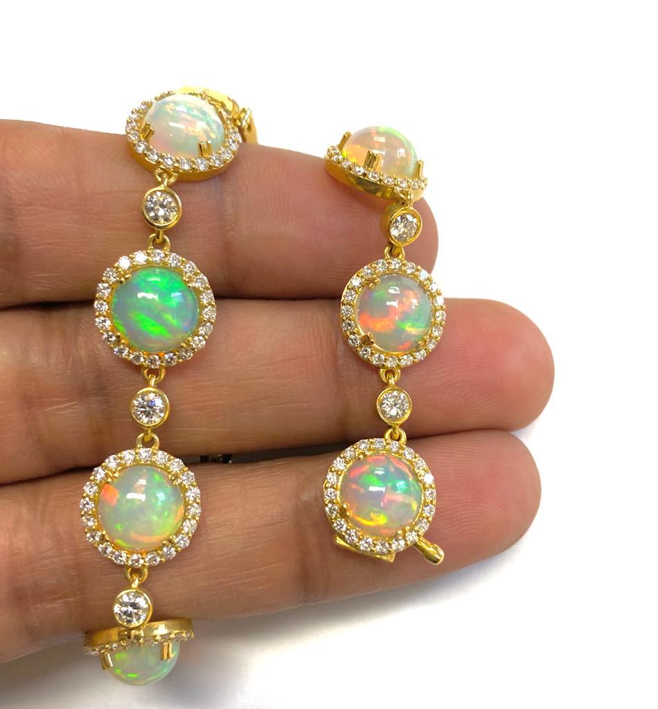 Women's Goshwara Round Opal Single Row with Diamonds Bracelet