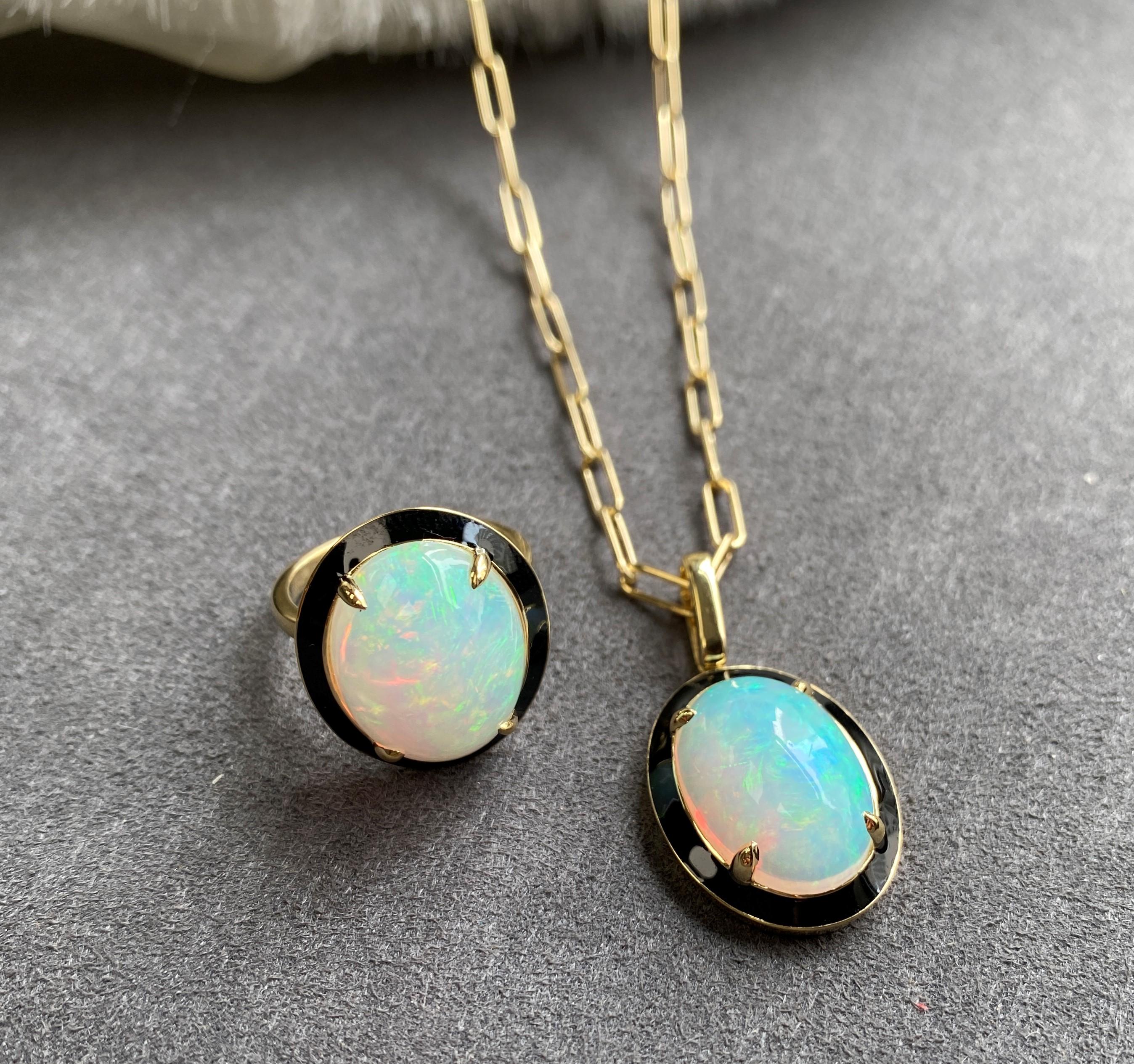 Goshwara Small Opal Cabochon with Black Enamel Pendant In New Condition For Sale In New York, NY
