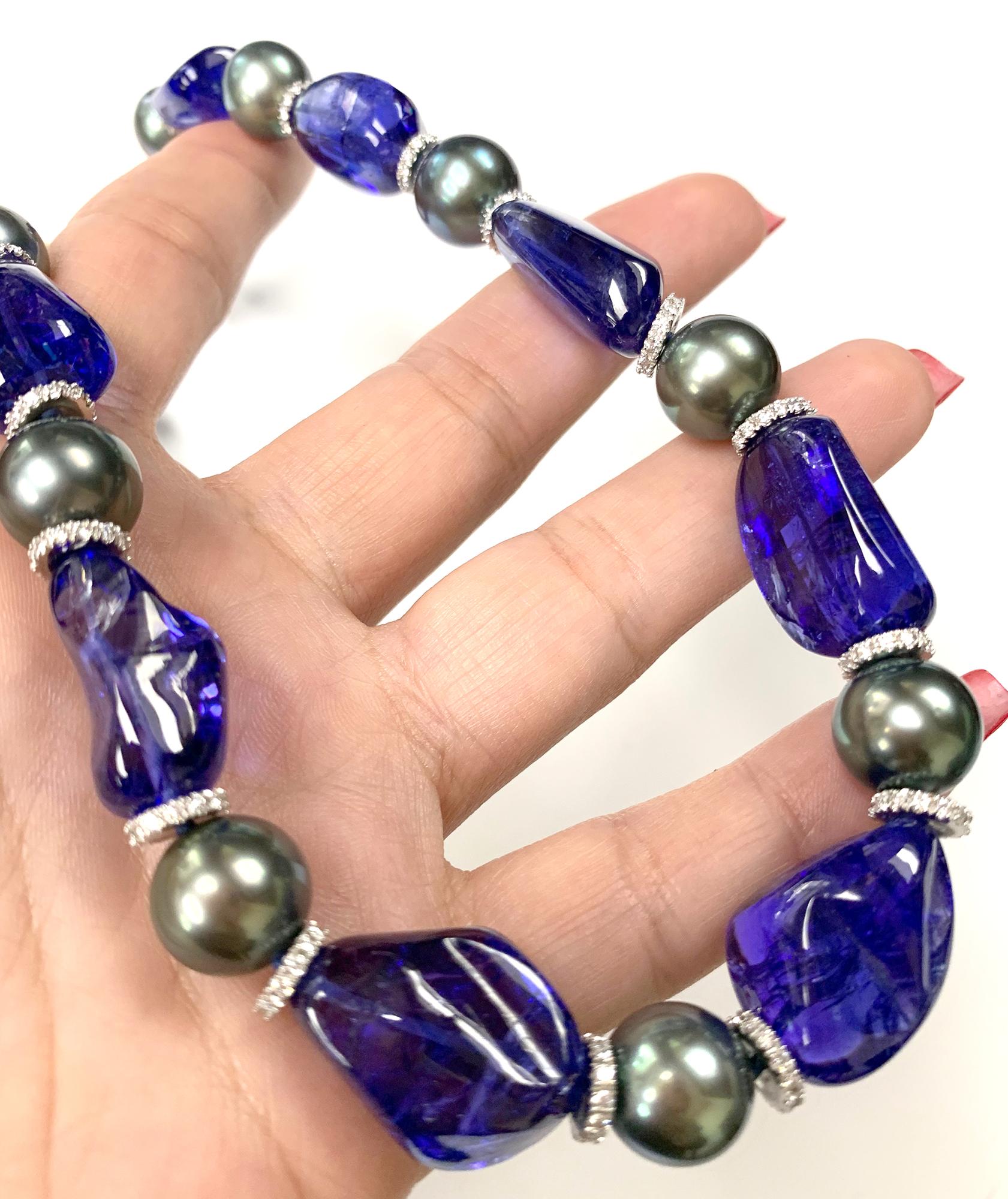 Contemporary Goshwara Tanzanite and South Sea Pearls with Diamond Rondelles Necklace For Sale