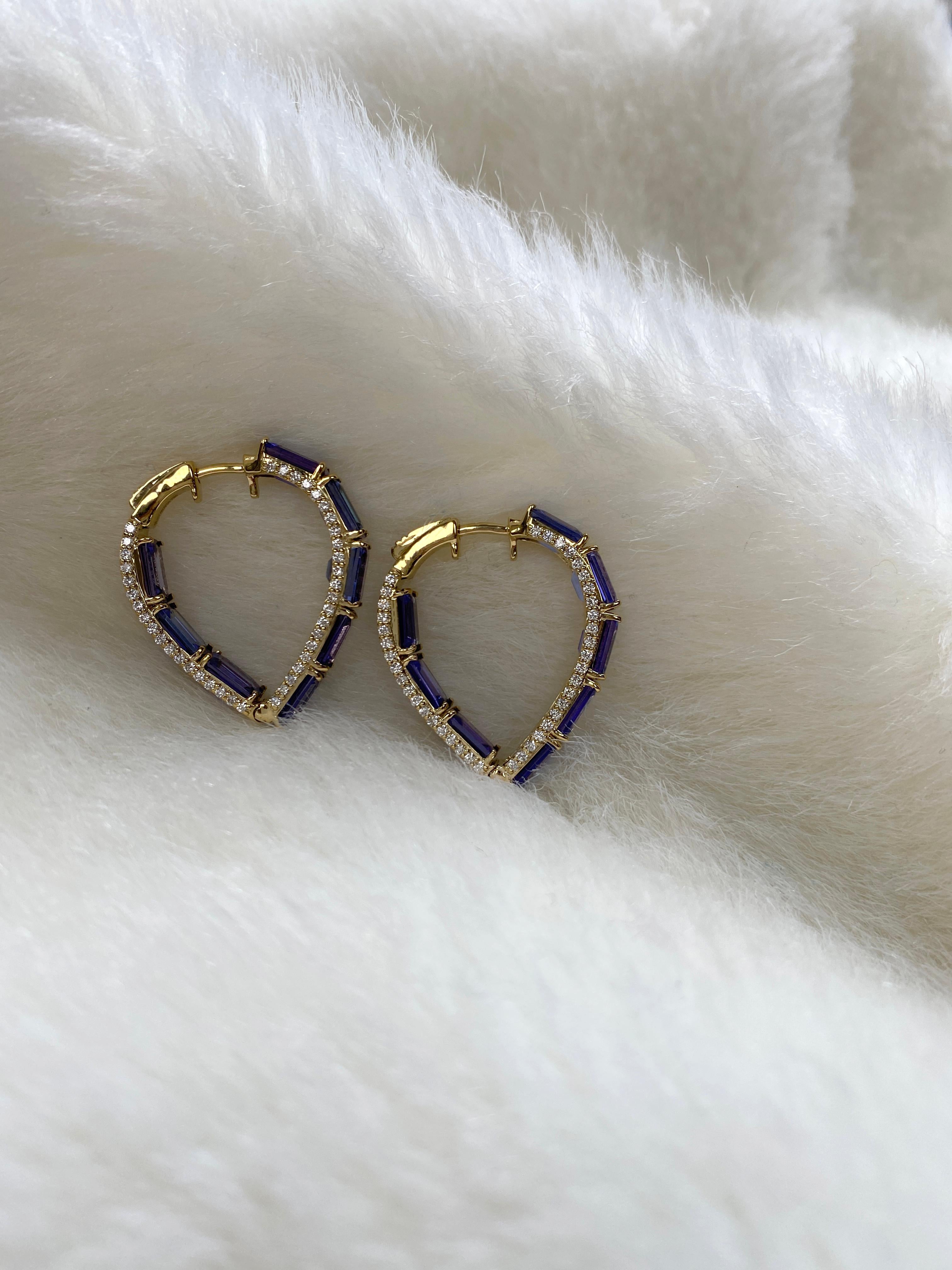 Contemporary Goshwara Tanzanite Emerald Cut Heart Shape Hoop with Diamonds Earrings
