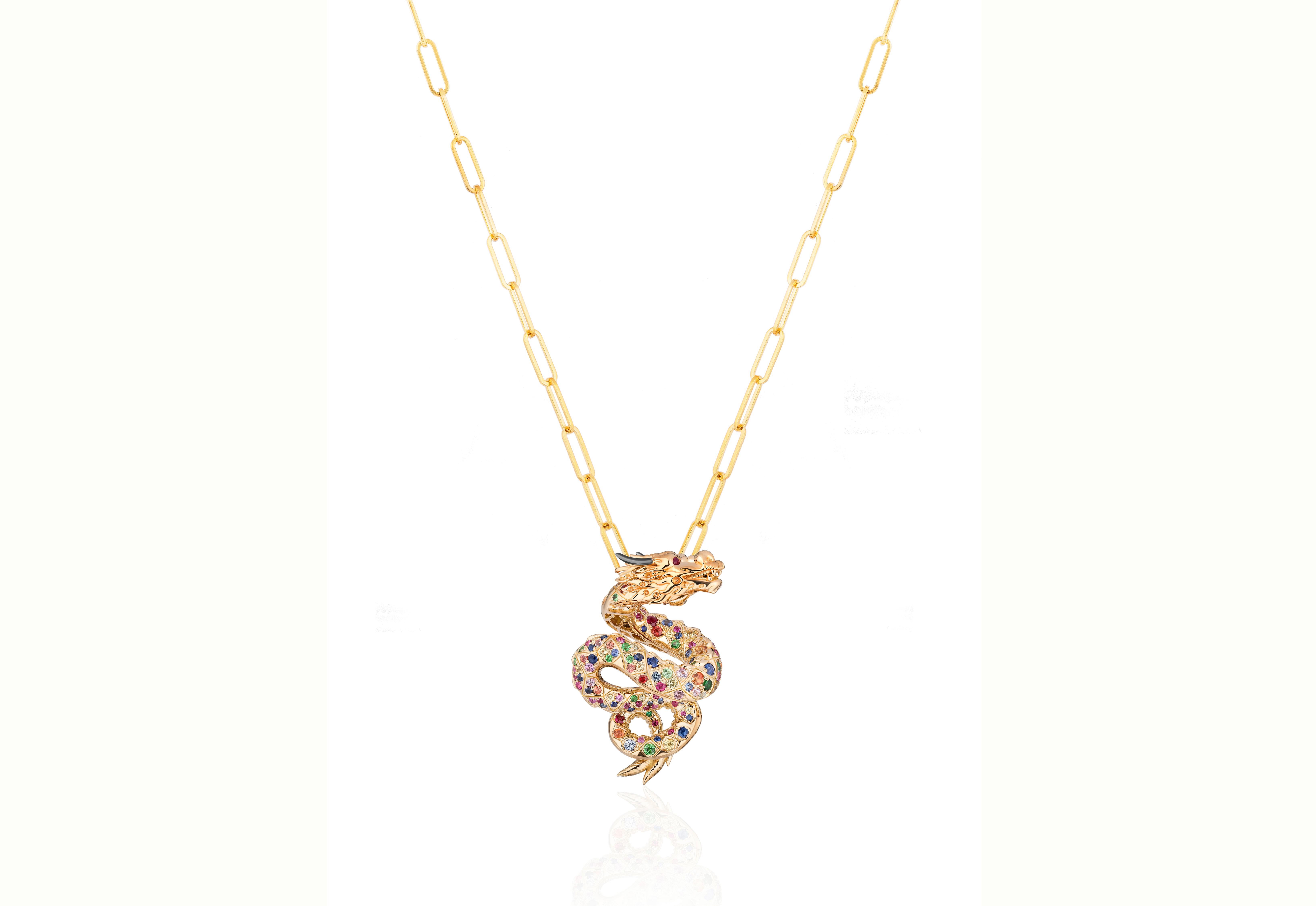 Contemporain Goshwara Pendentif jaune du dragon en saphirs multiples avec caisse de dragon en rubis en vente