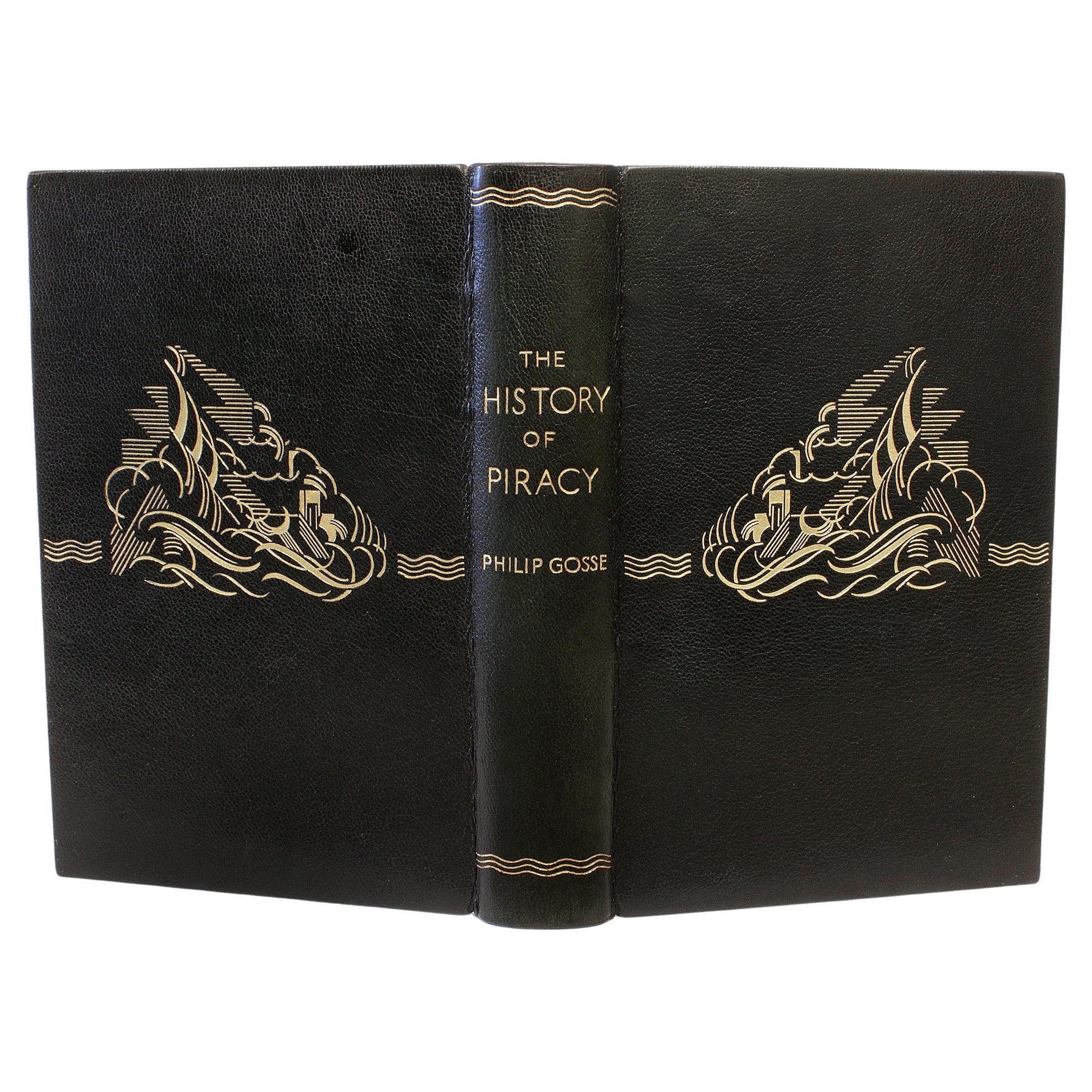 GOSSE, Phillip. The History Of Piracy. FIRST EDITION - 1932 - IN A FINE BINDING For Sale
