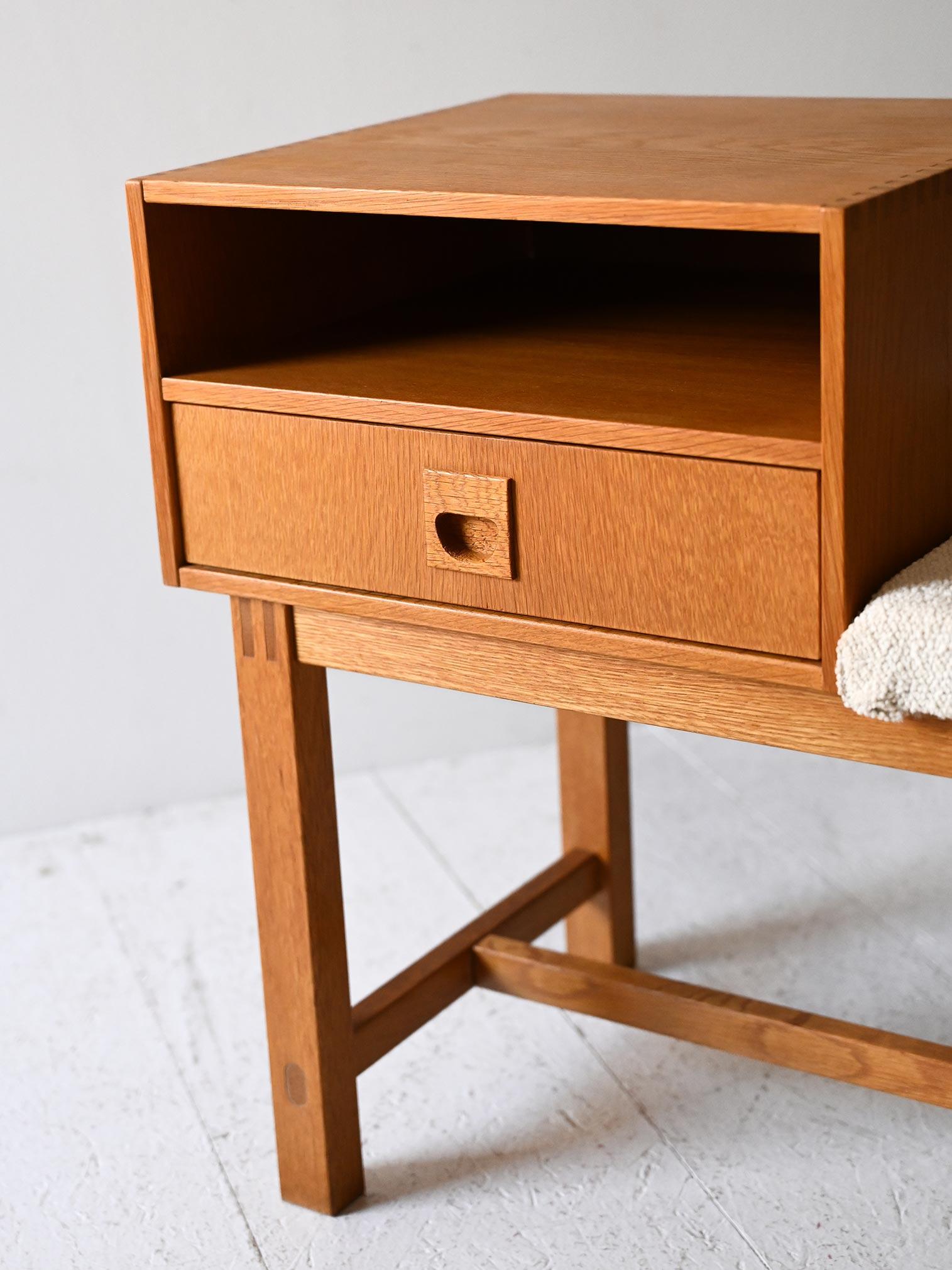Skandinavischer Eichenklatschsessel im Vintage-Stil (Mid-20th Century) im Angebot