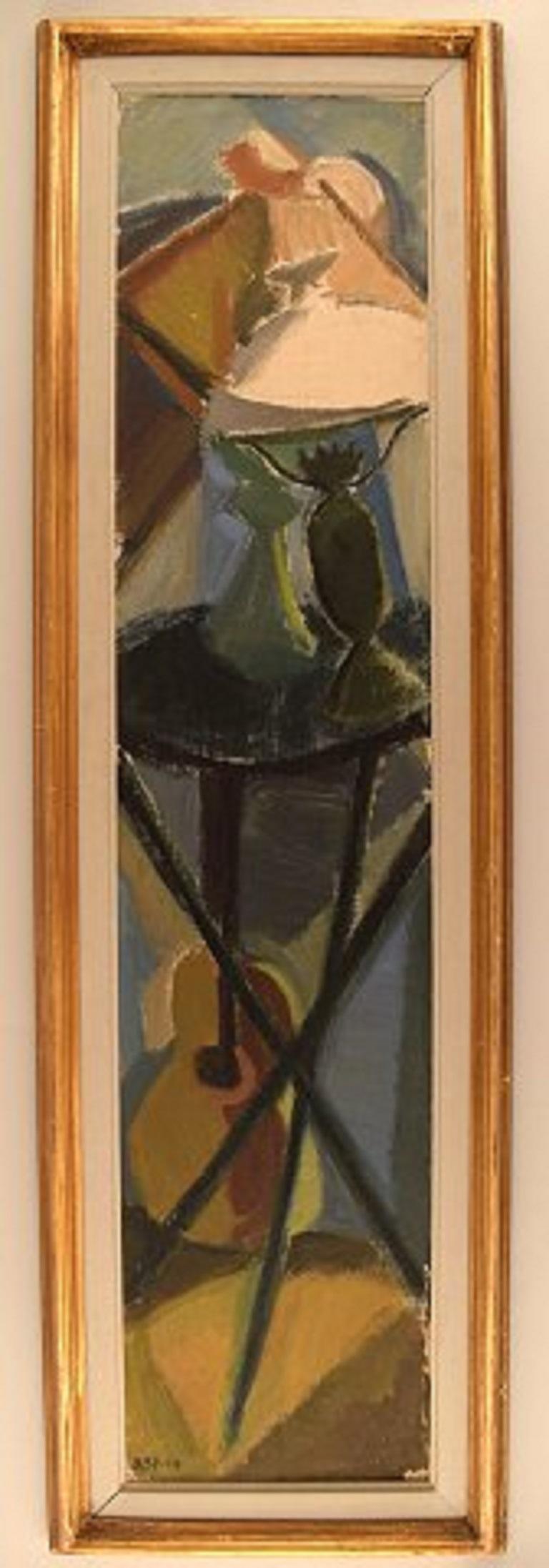 Gösta Asp (1910-1986), Swedish artist. Oil on board. Set up with side table, guitar and lamp. Dated 1954.
The board measures: 93 x 20 cm.
The frame measures: 5.5 cm.
Signed and dated.
In very good condition.
20th century. Scandinavian