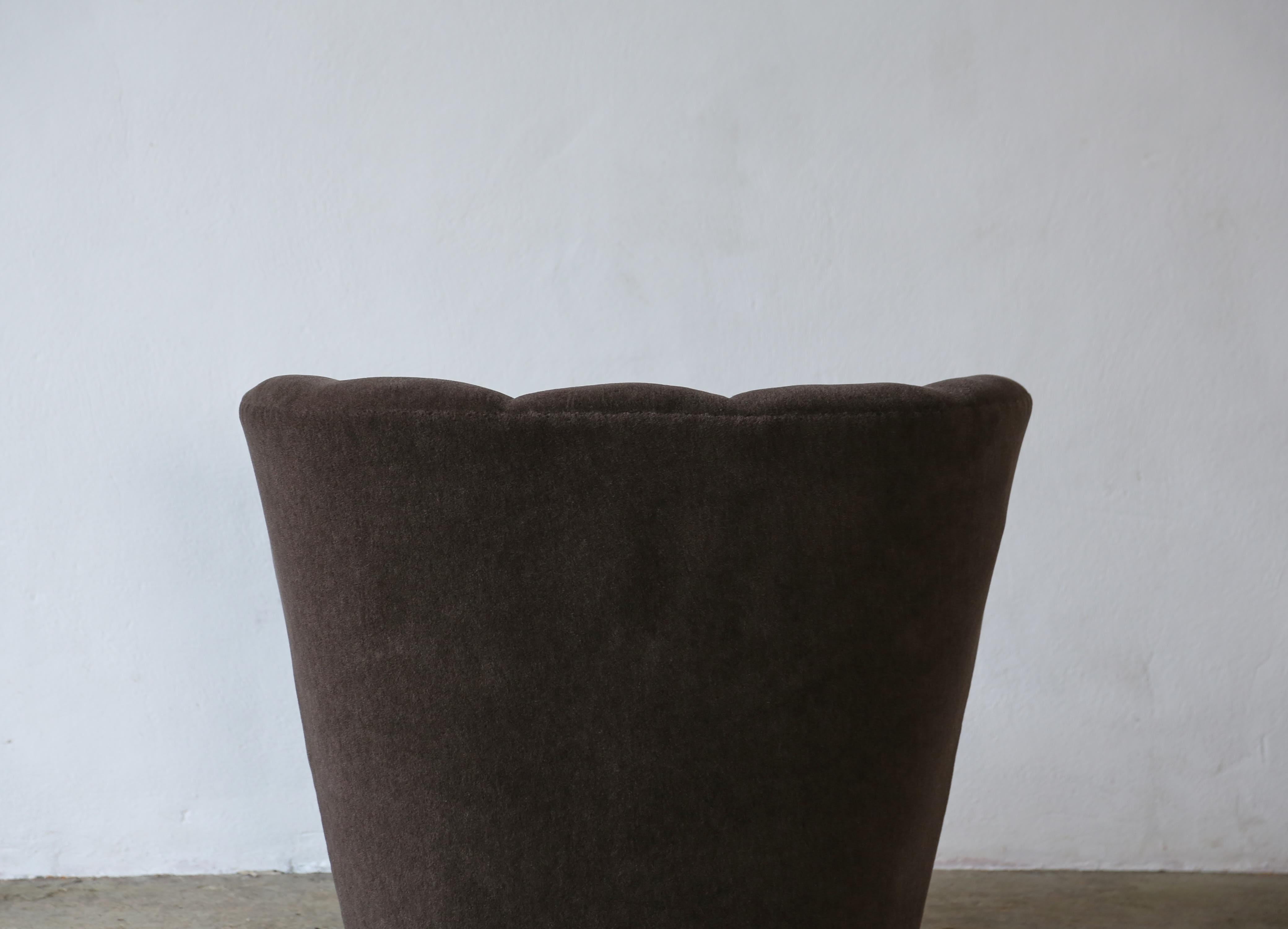 Gösta Jonsson Attributed Lounge Chair, 1950s, Sweden, Pure Alpaca Fabric For Sale 1