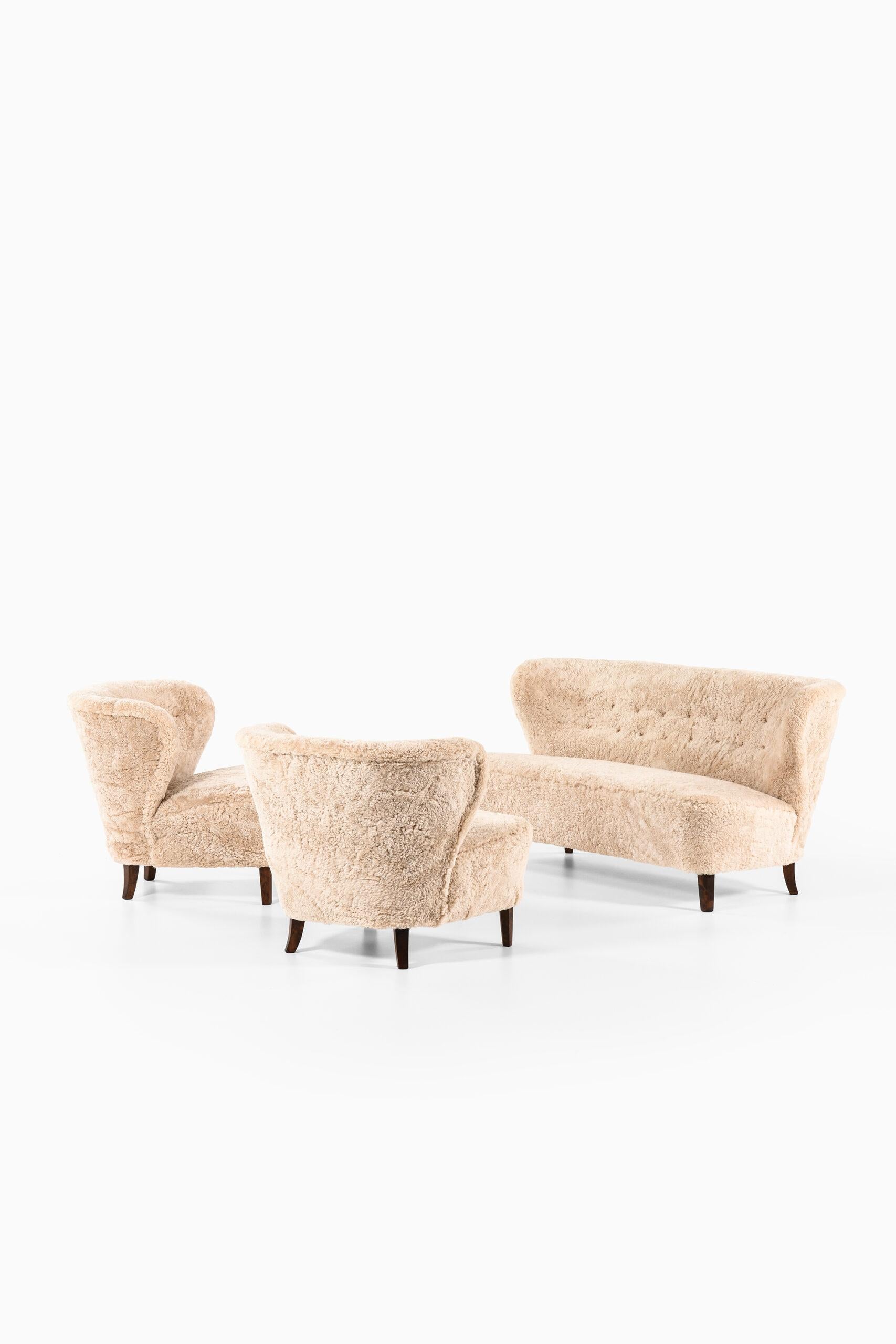 Gsta Jonsson Easy Chairs Hergestellt in Jnkping, Schweden (Skandinavische Moderne) im Angebot