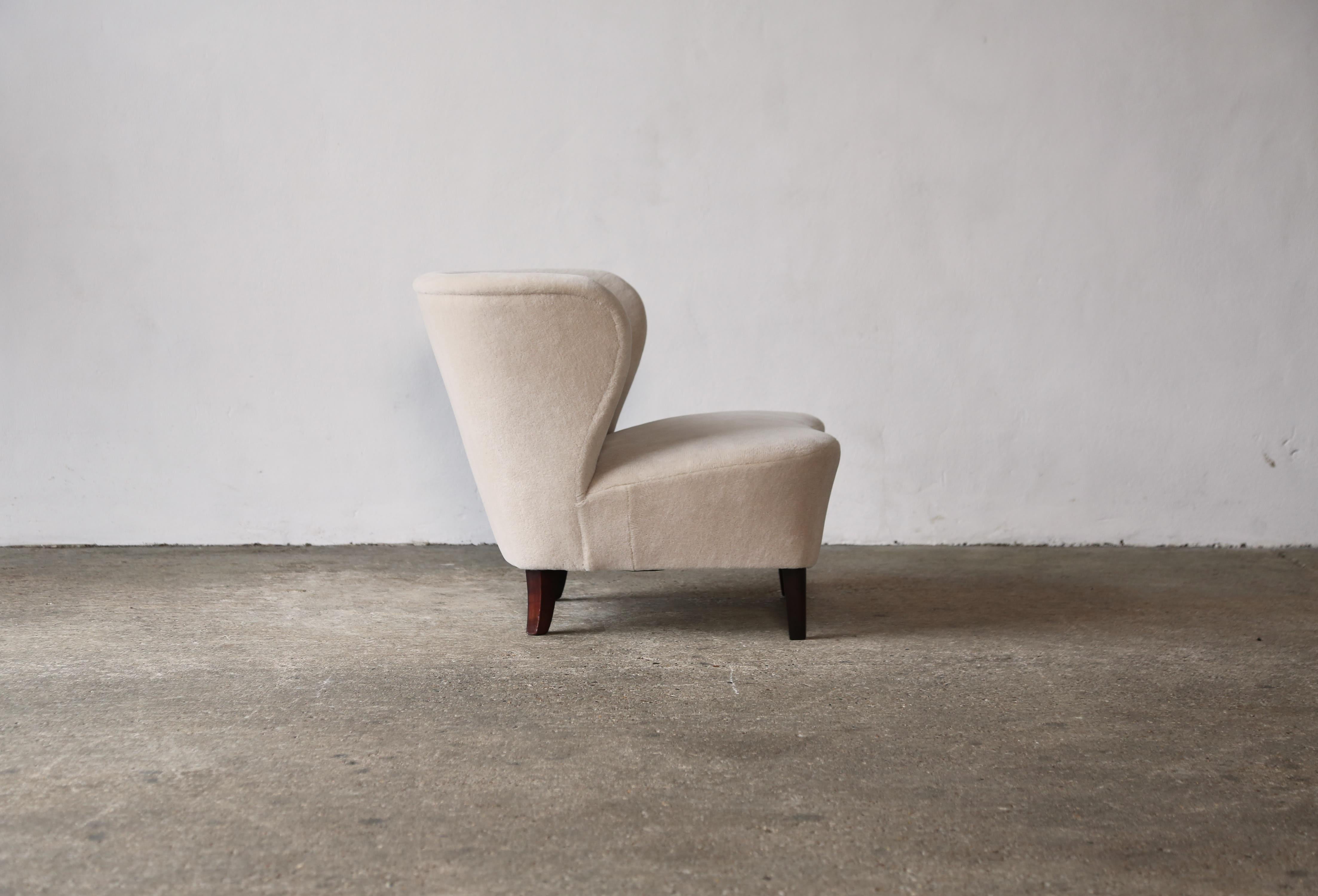 Mid-Century Modern Gösta Jonsson Lounge Chair, 1950s, Sweden, Pure Alpaca Fabric