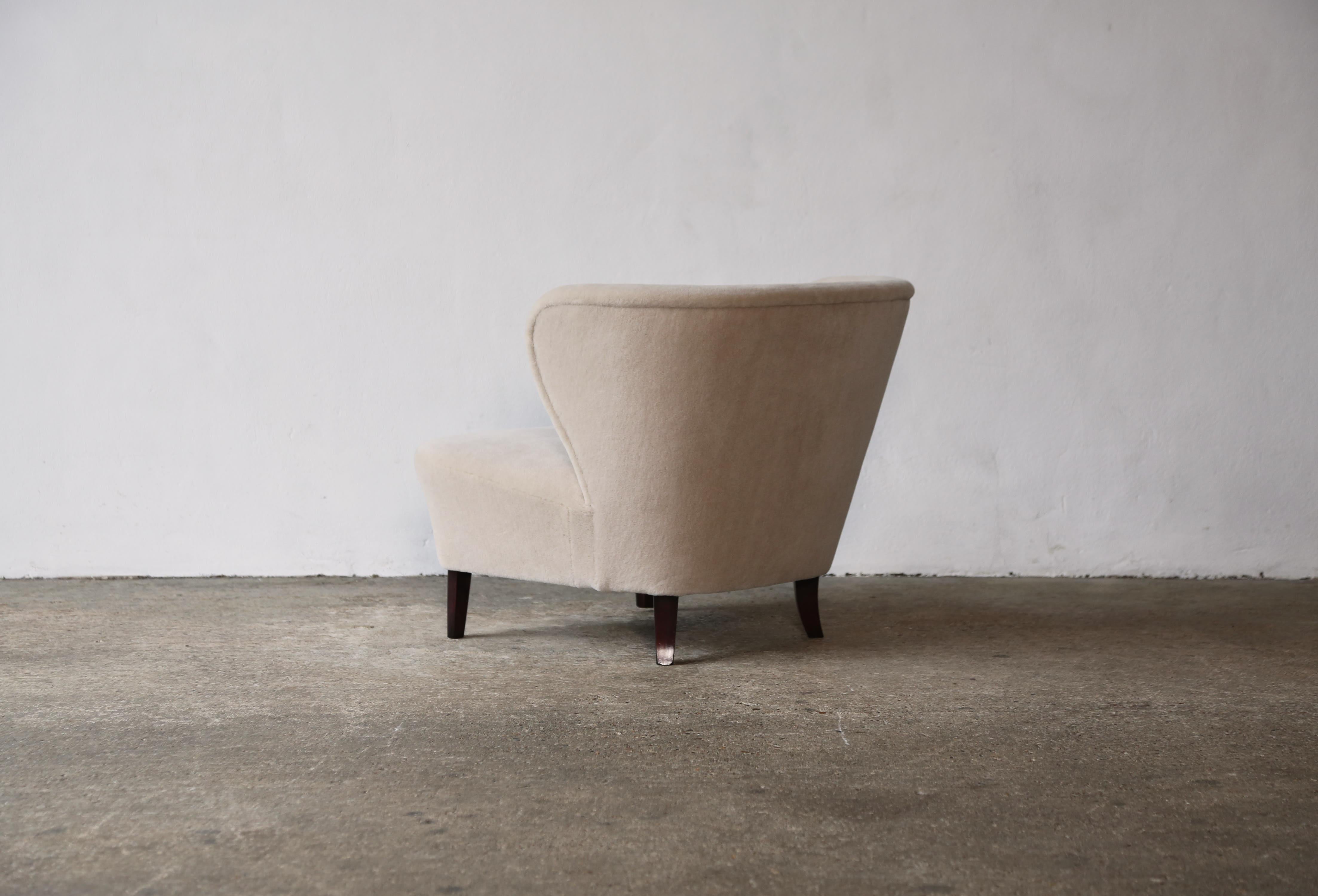 Gösta Jonsson Lounge Chair, 1950s, Sweden, Pure Alpaca Fabric For Sale 2