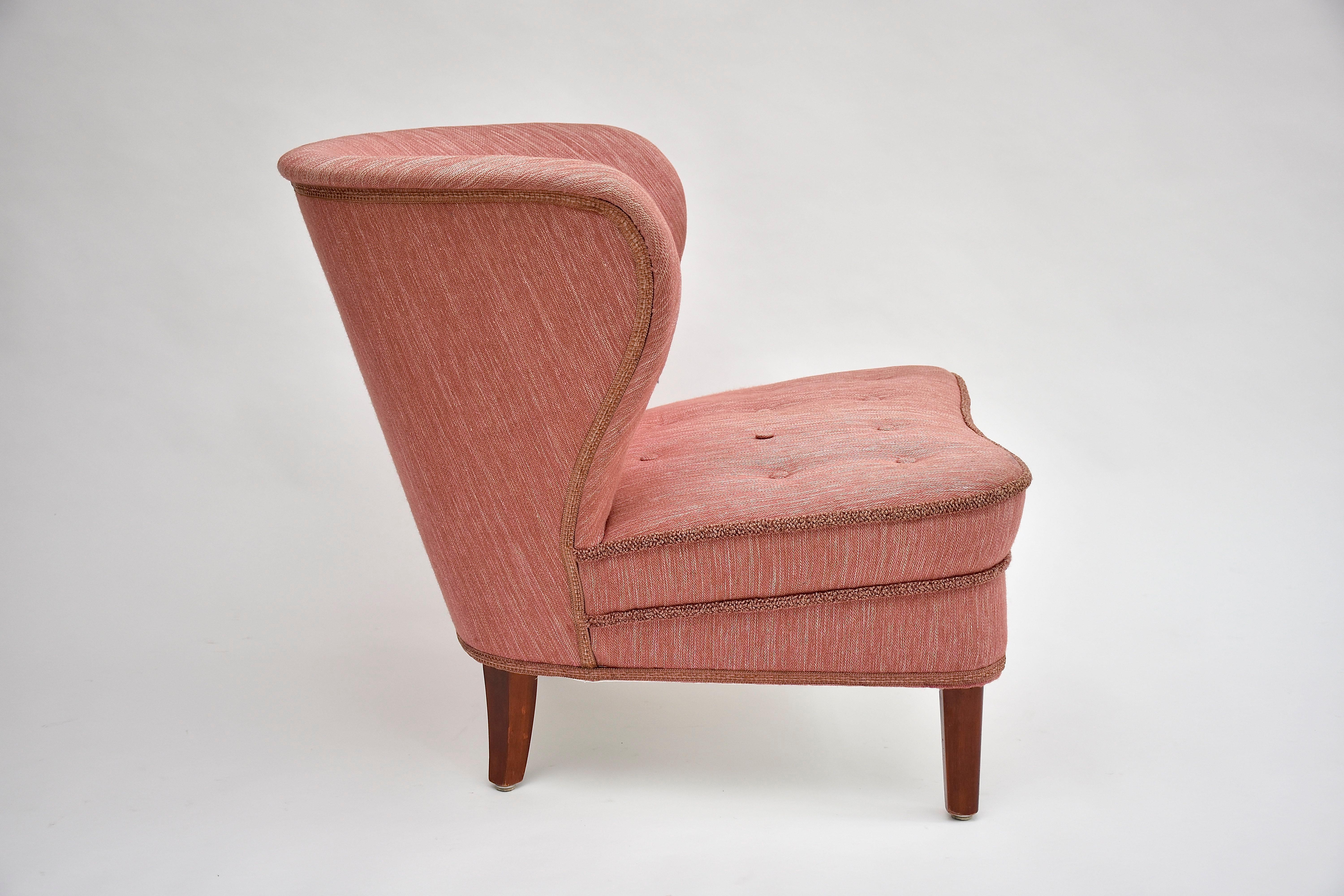 Gösta Jonsson lounge chair , Swedish modern 1940 In Good Condition For Sale In SON EN BREUGEL, NL