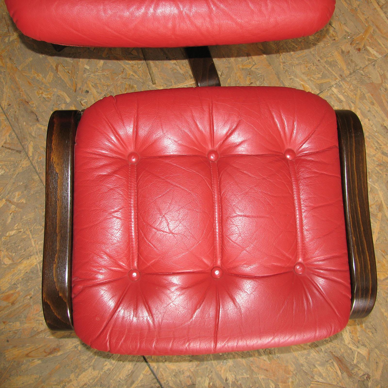 Göte Möbel Swivel Armchair with Footrest, Sweden, 1970s, 2 Sets Available For Sale 3