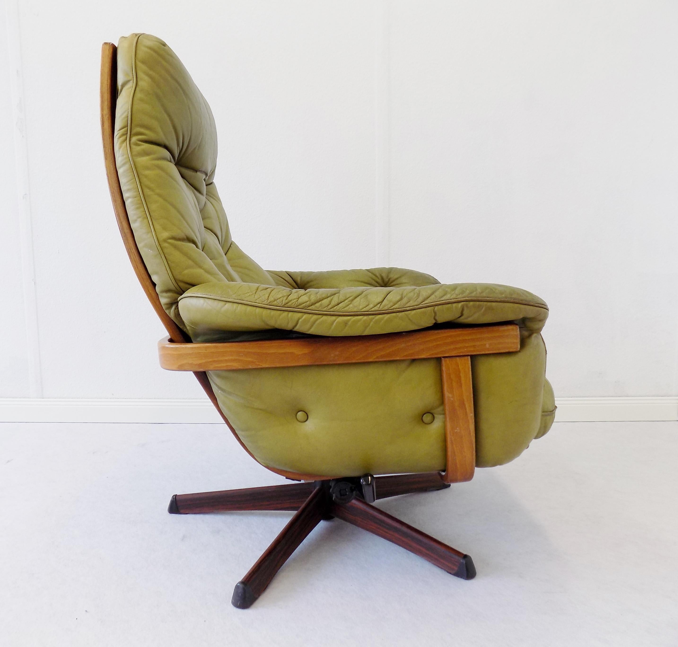 Mid-Century Modern Göte Mobler Lounge Chair