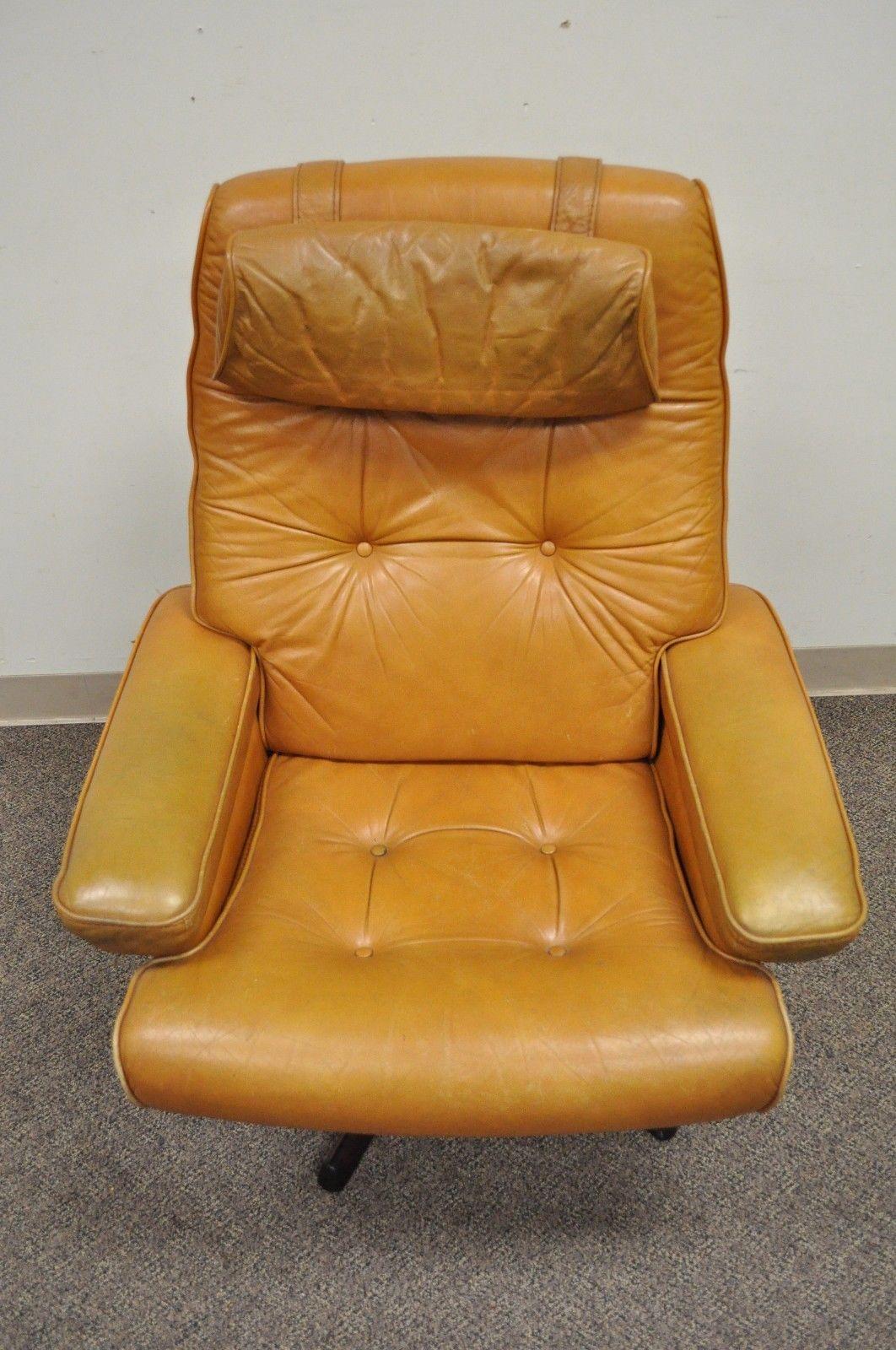 Gote Mobler Nassjo Mid-Century Modern Caramel Leather Lounge Chair and Ottoman 1