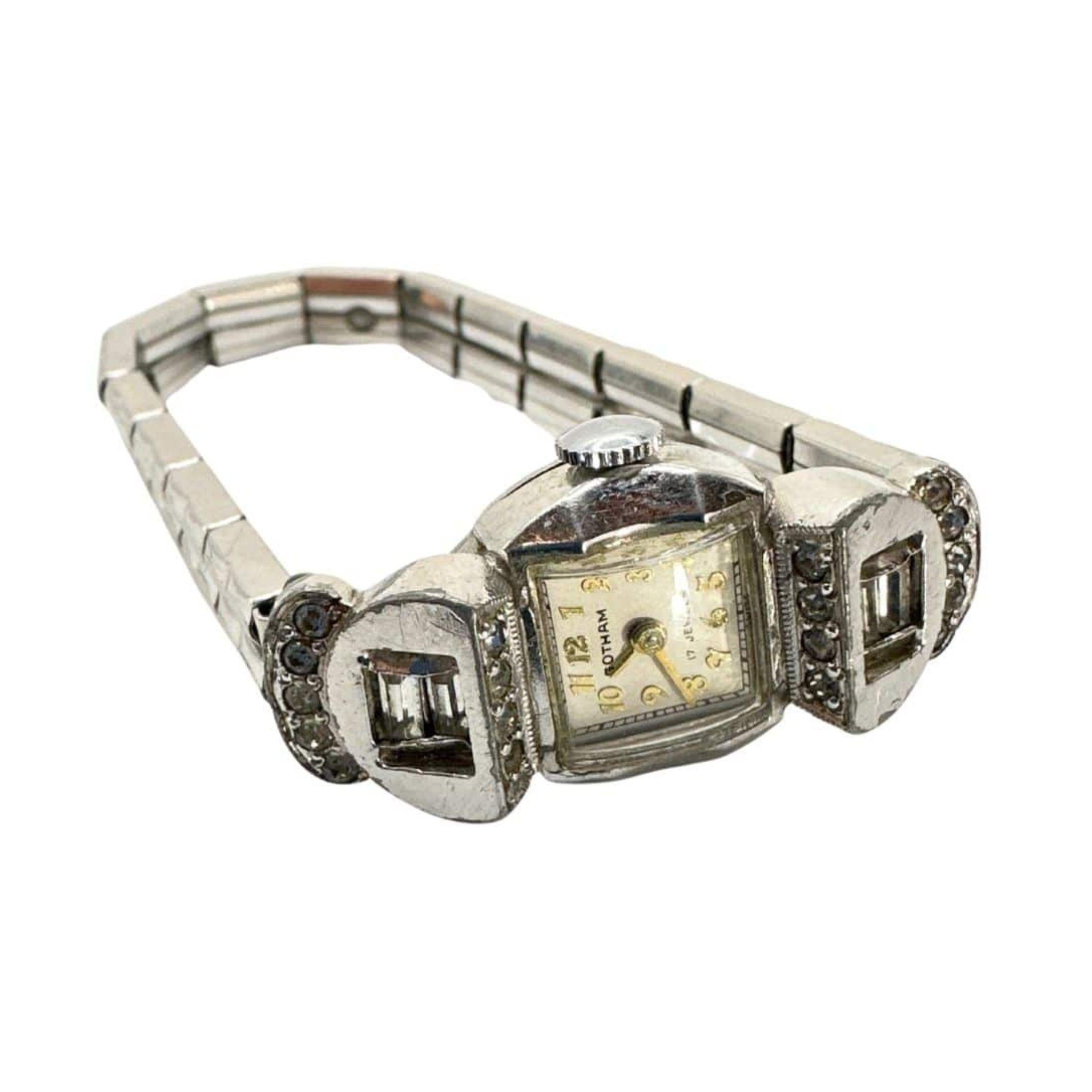 Gotham 17 Jewel Rhinestone Stretch Band Antique Watch for Women In Good Condition For Sale In Jacksonville, FL