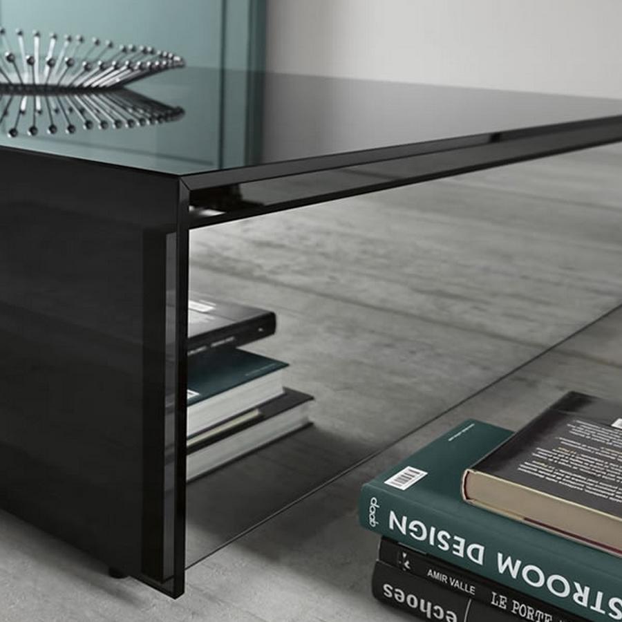 Modern Gotham Black Coffee Table, Designed by Leonardi & Marinelli, Made in Italy For Sale