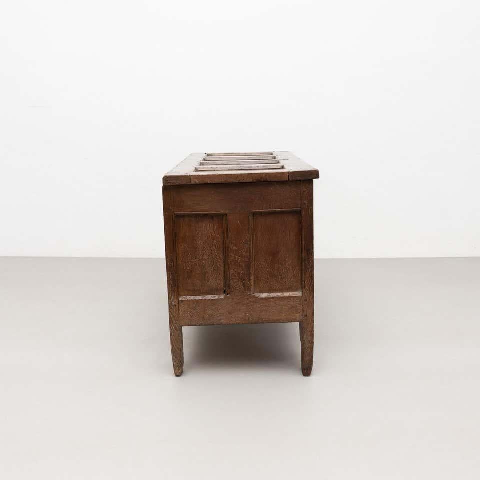 Arqueta Gótica de Madera del Siglo XVI en venta 7