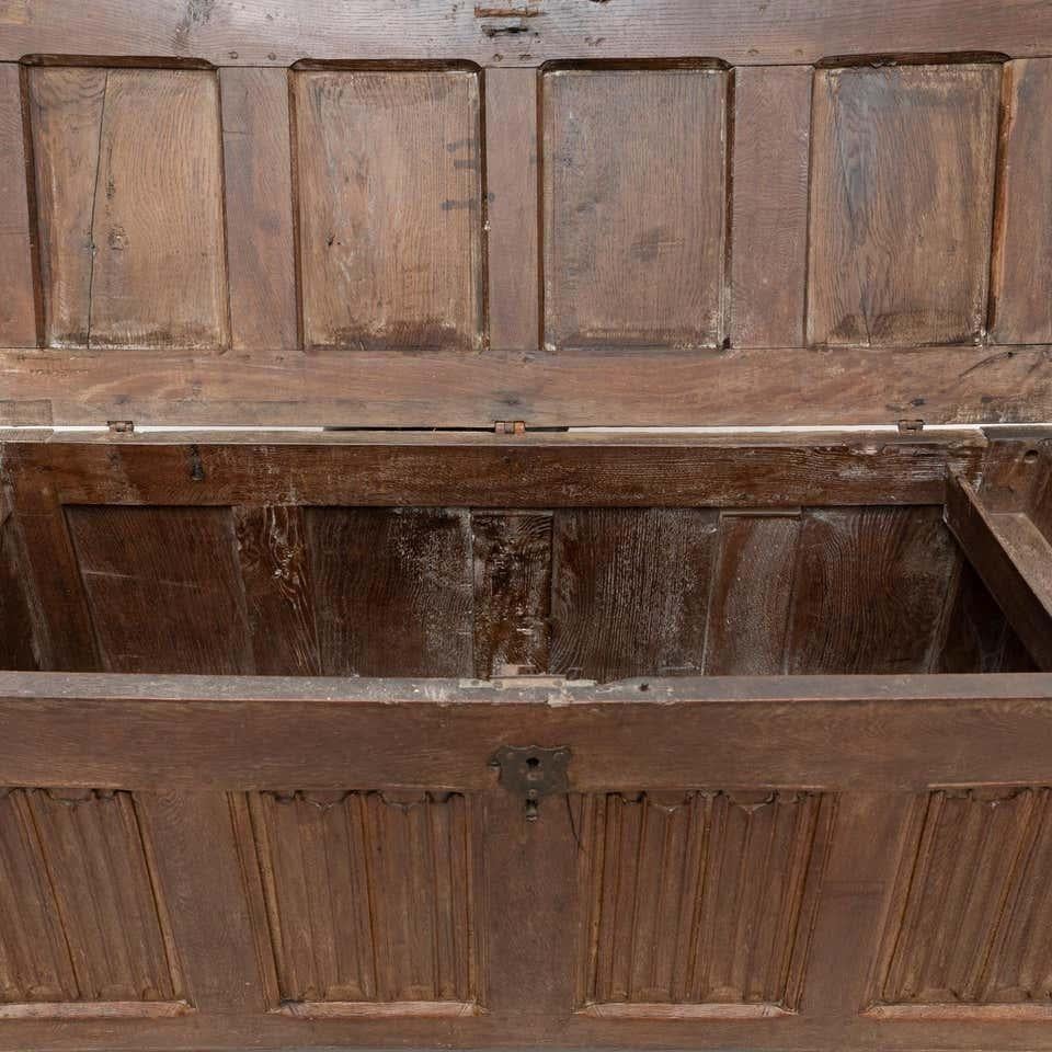 Gothic 16th Century Wood Chest For Sale 11