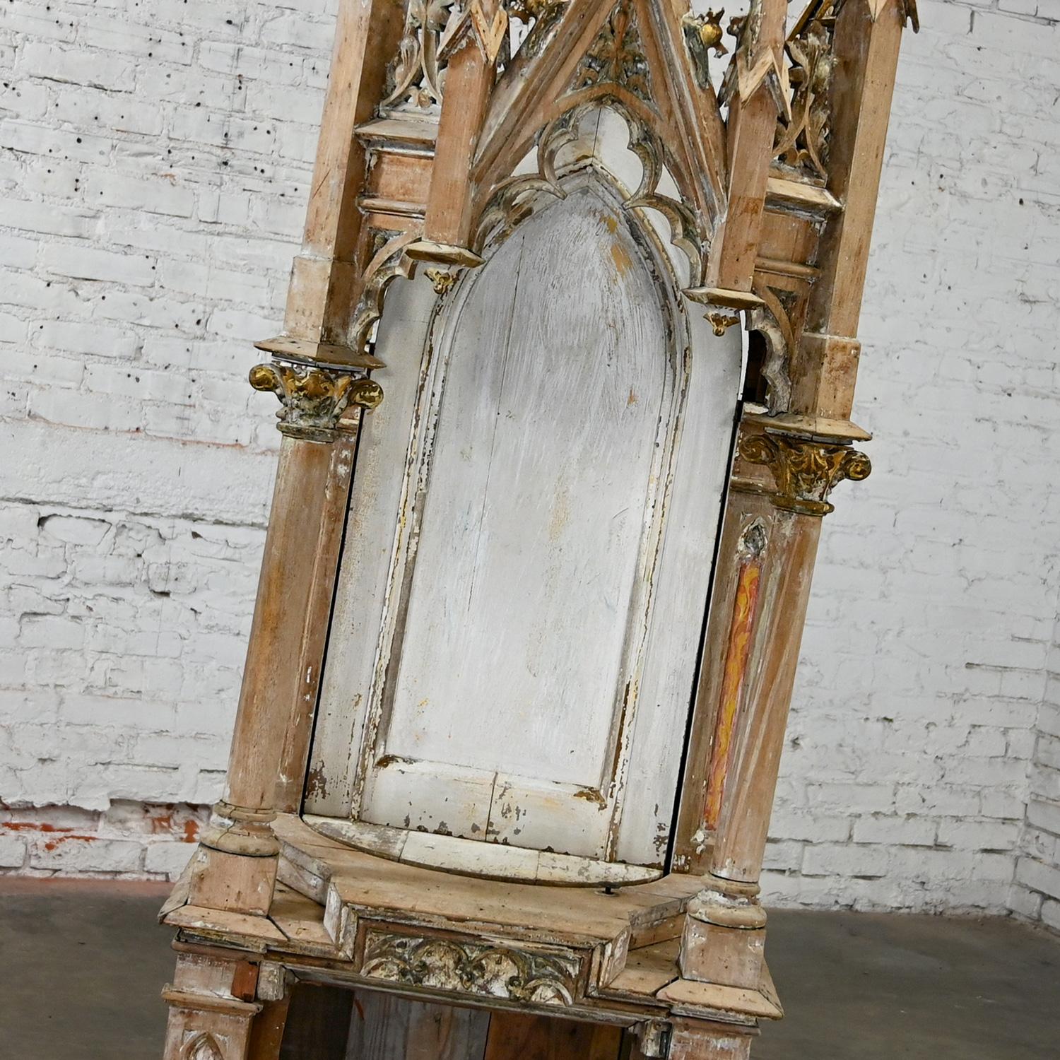 Gothic Architectural Church Spire or Steeple Pivoting Shrine Distressed Finish  In Good Condition For Sale In Topeka, KS