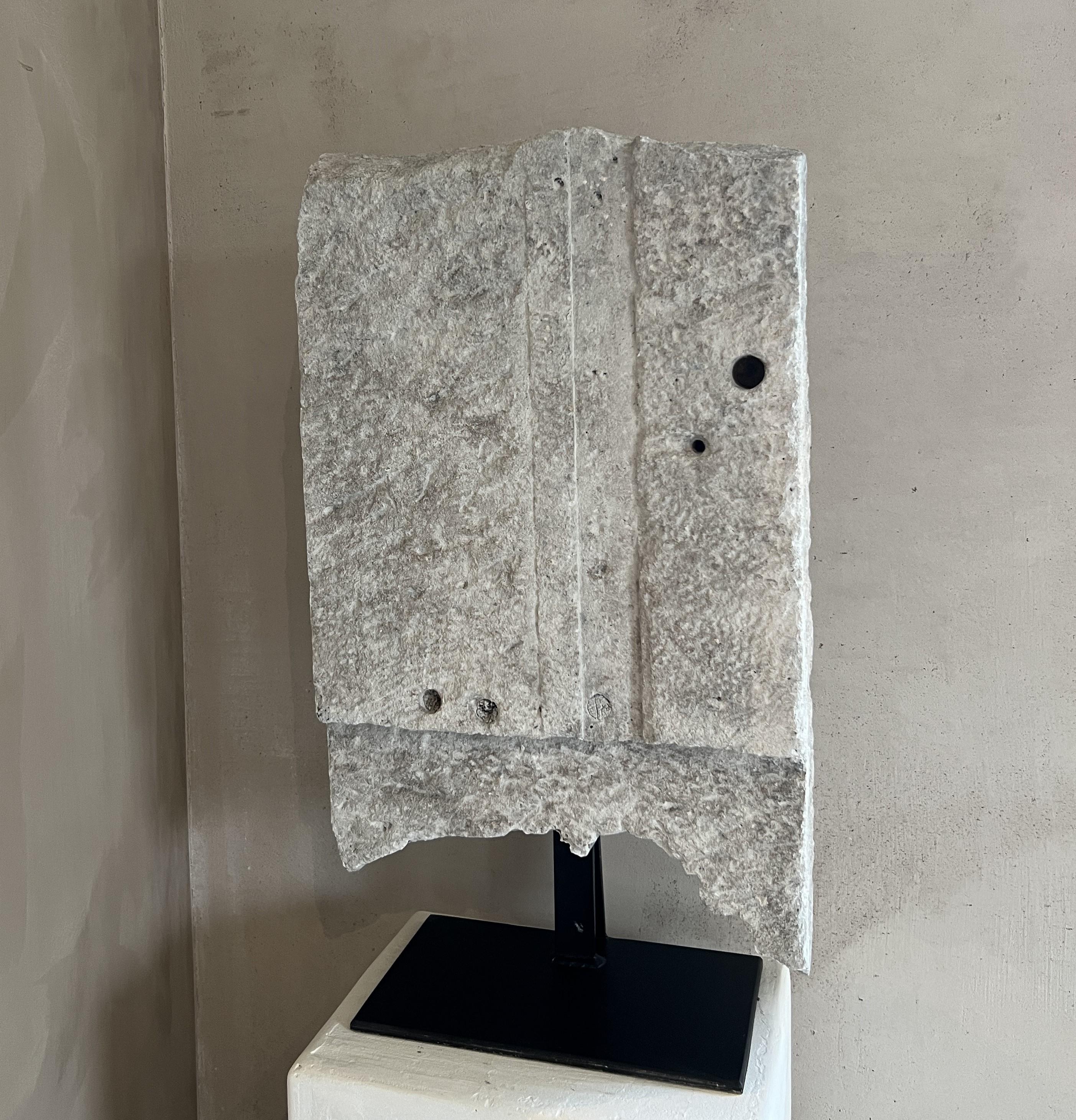 Sculpture abstraite gothique fragmentée Bon état - En vente à Vosselaar, BE