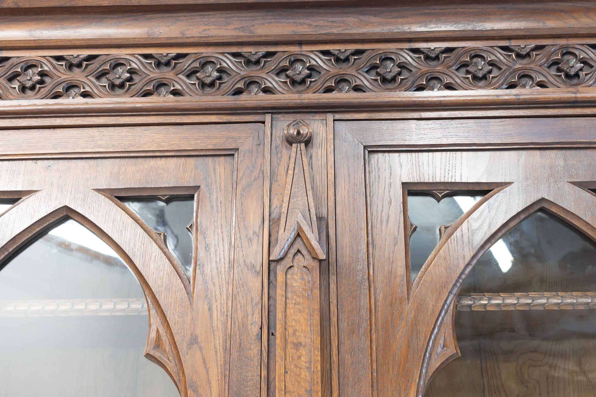 Libreria gotica in vendita 7