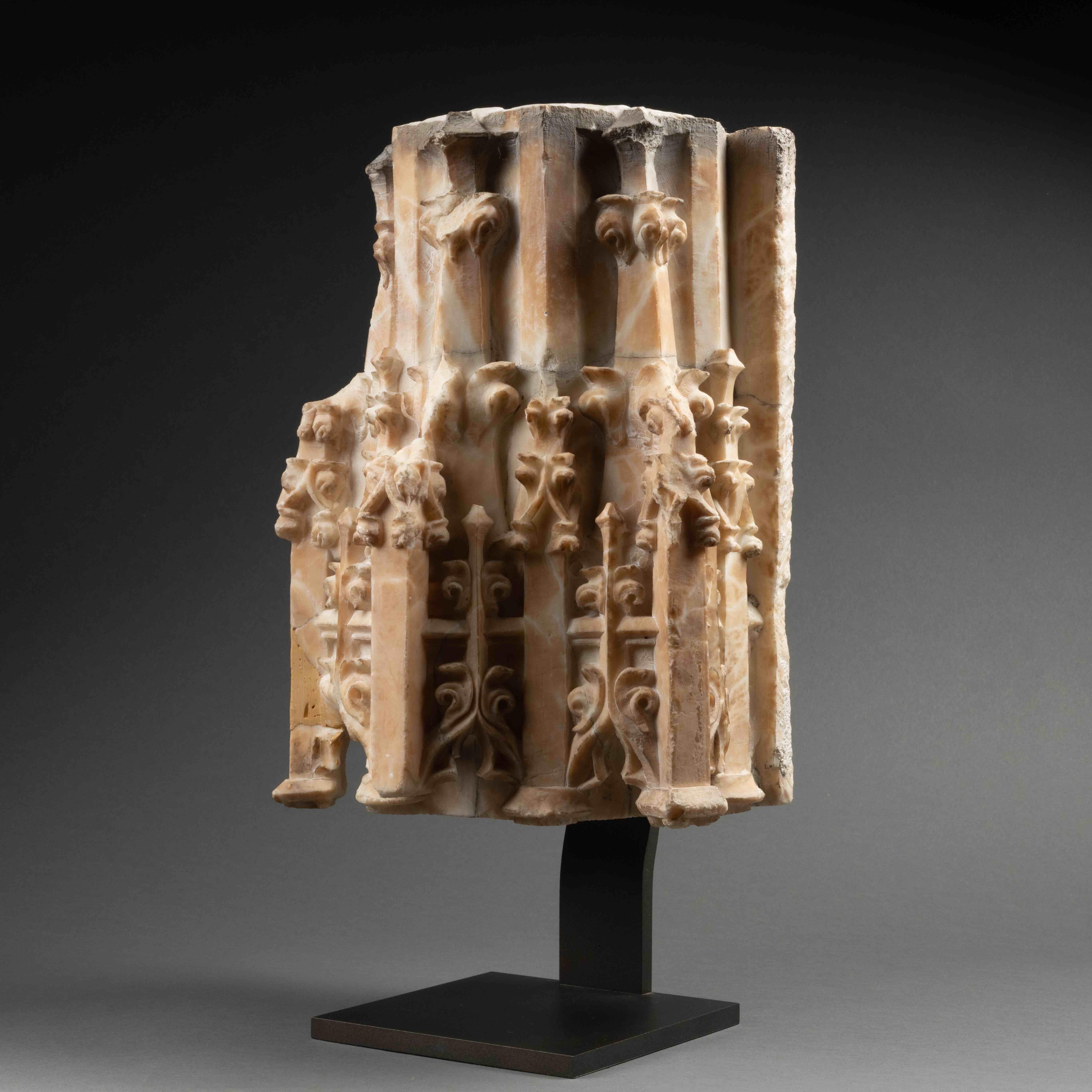 Gothic canopy
France, 15th century
Alabaster, some traces of polychromy
33 x 23 x 20 cm

Provenance:
- Private collection Genève, Switzerland


This masterful, three-sided canopy is carved in the Flamboyant style, which first developed in