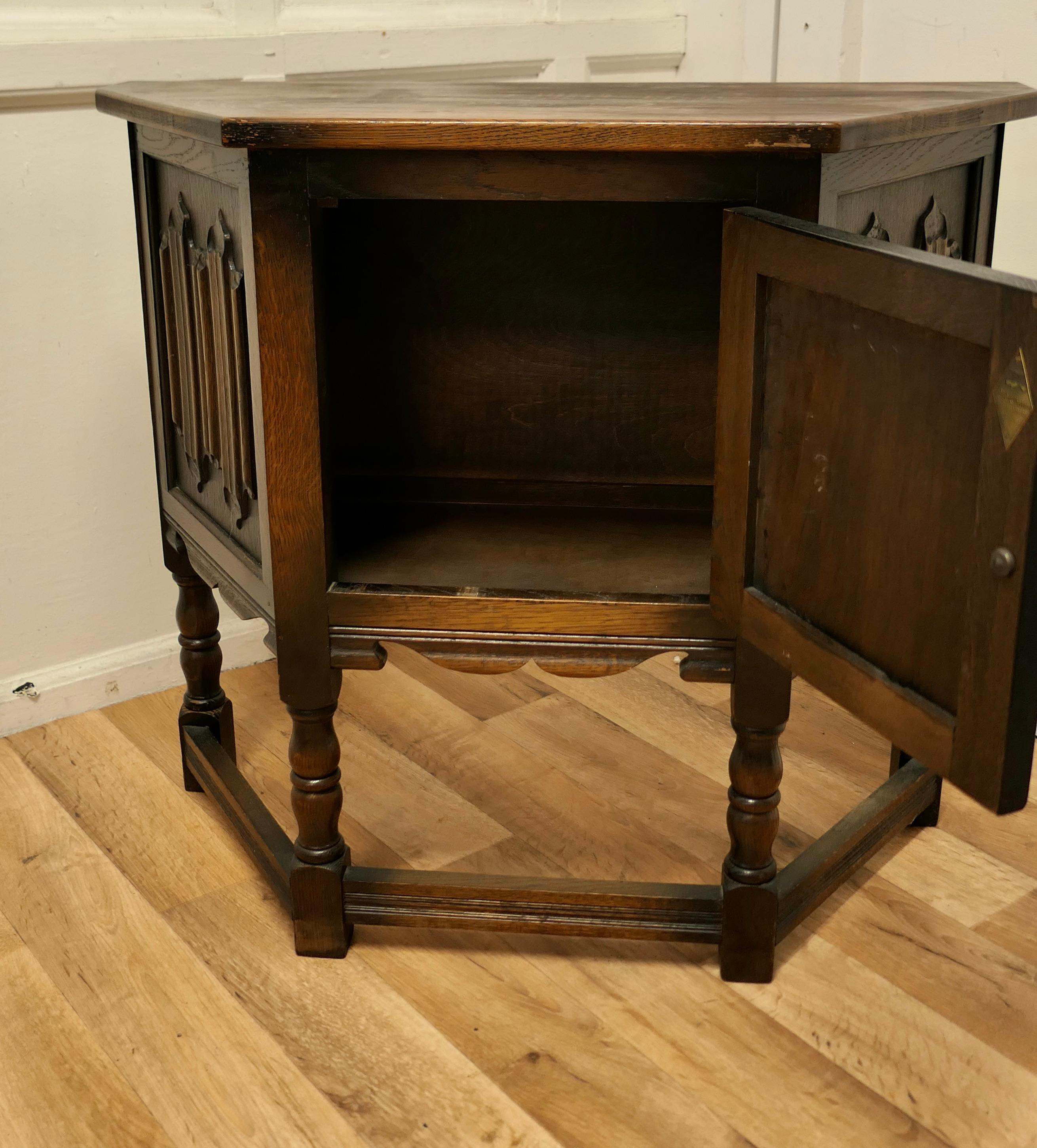 20th Century Gothic Carved Oak Credence Cupboard by Old Charm For Sale