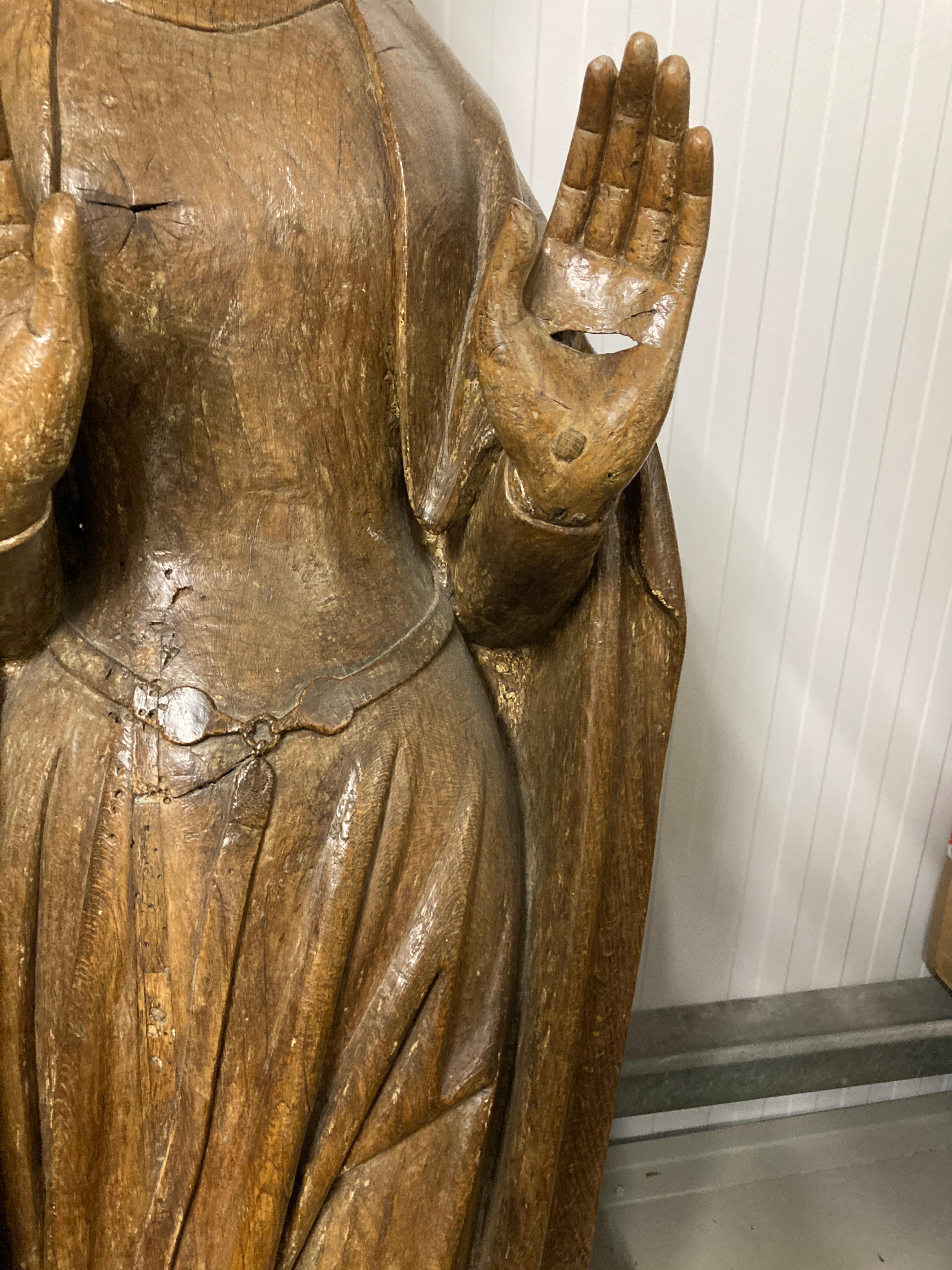Hand-Carved Gothic Carved Oak Statue – Virgin of the Annunciation For Sale