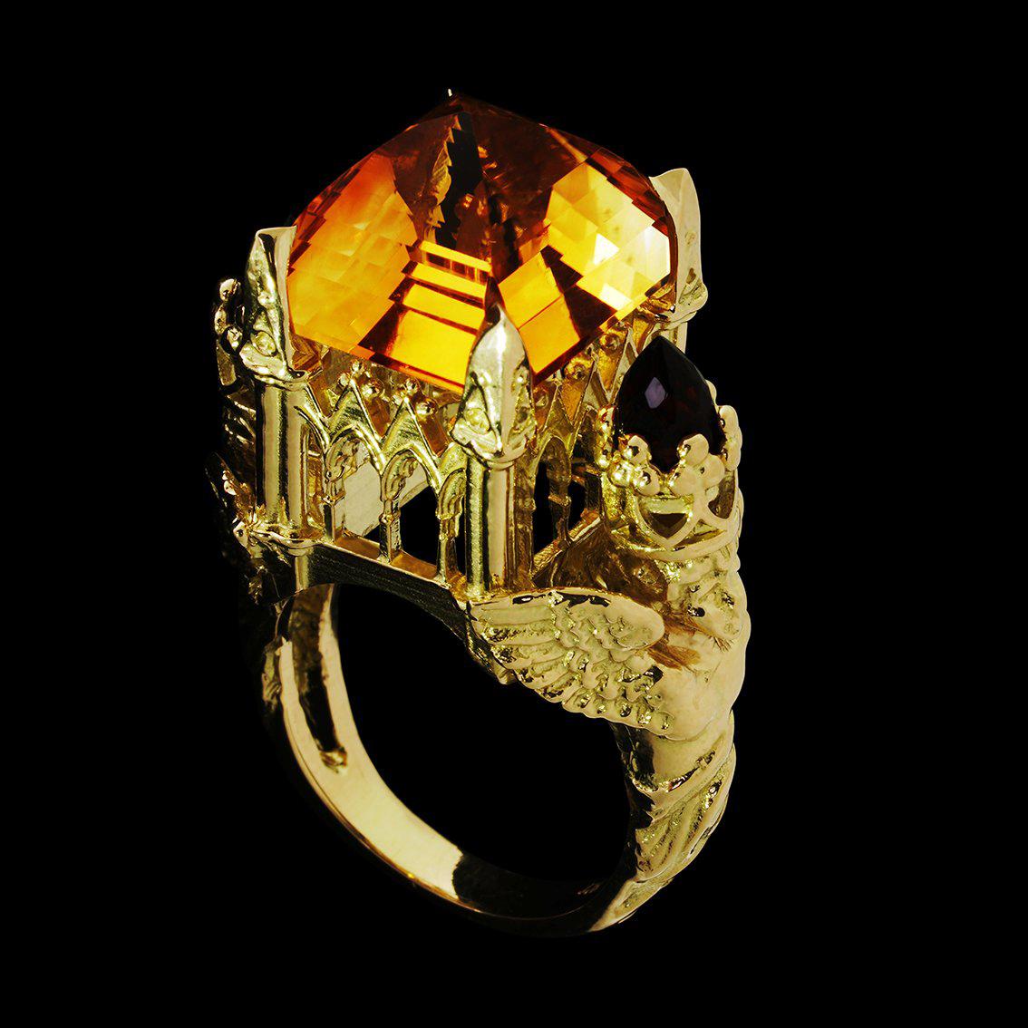 Gothic Cathedral Ring in 18 Karat Yellow Gold, Citrine and Garnets For Sale 3