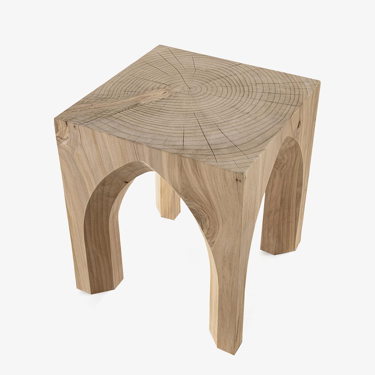 Gothic Cedar Stool In New Condition For Sale In Paris, FR