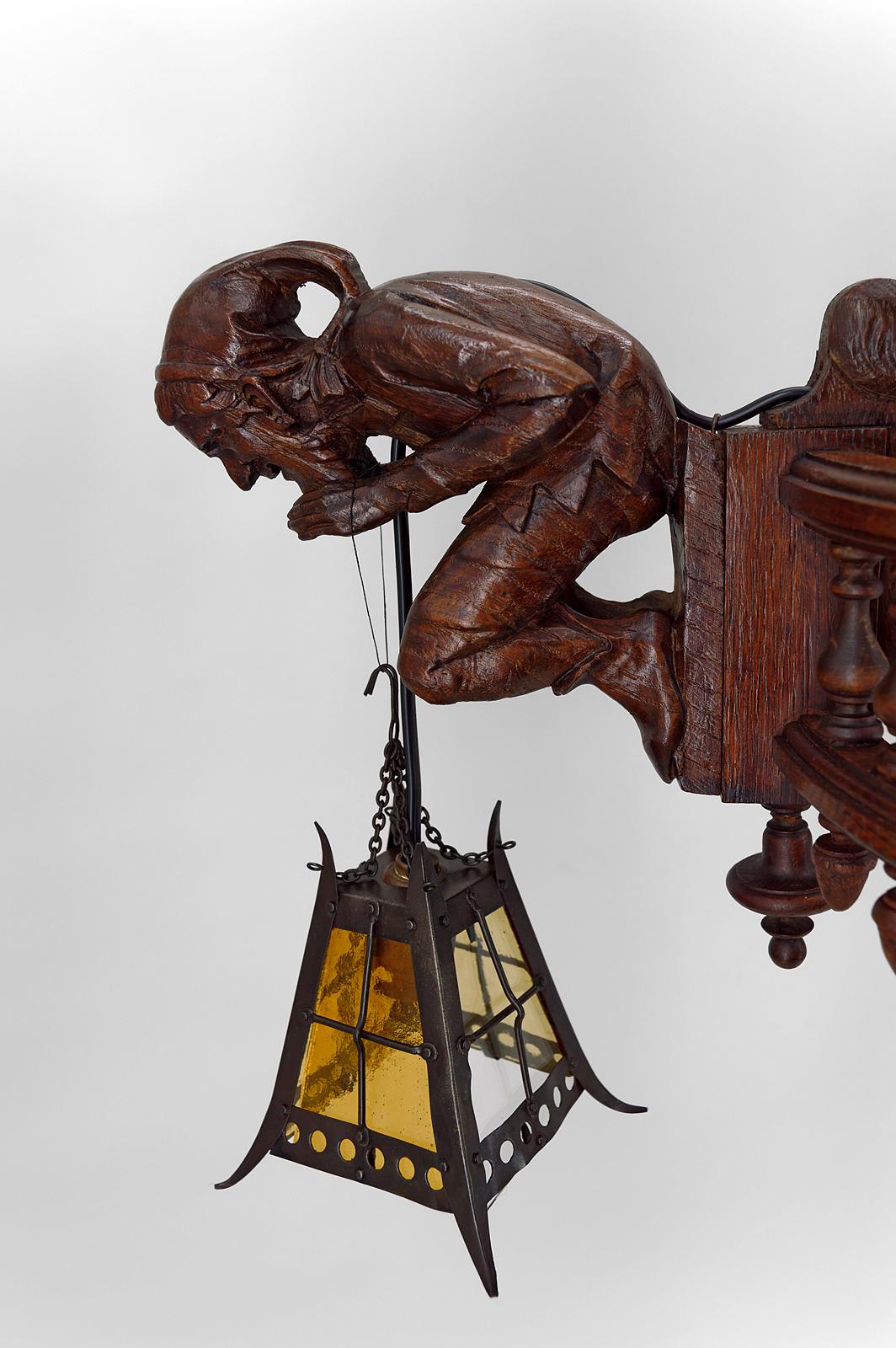 Gothic Chandelier Carved with Jesters and Lanterns, France, circa 1900 For Sale 3