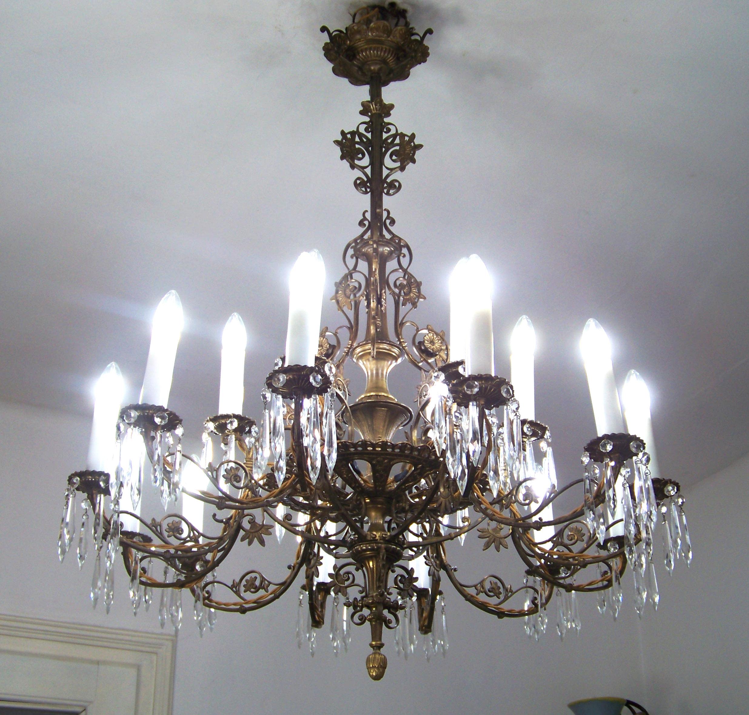 According to unverified information, it comes from the estate of Mons. Kajetán Matoušek and was allegedly placed in the parish of St. Vojtech in Prague. It was made in the second half of the 19th century and was originally a candle chandelier.