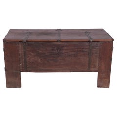 Gothic front gallery chest, Westphalia around 1500 - 1550, oak