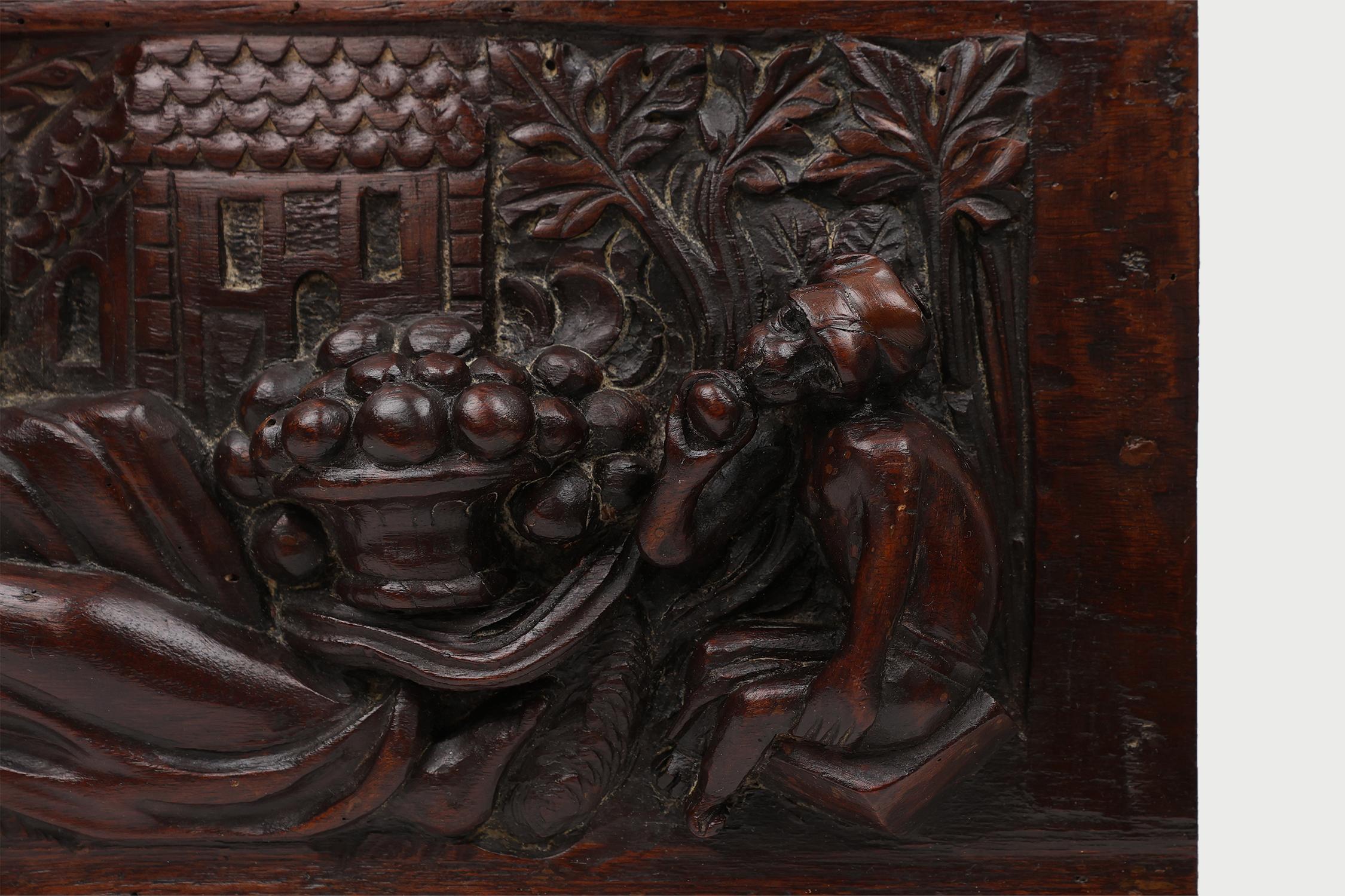 Hand-Carved Gothic hand sculpted oak panel in oak, Belgium 17th century For Sale