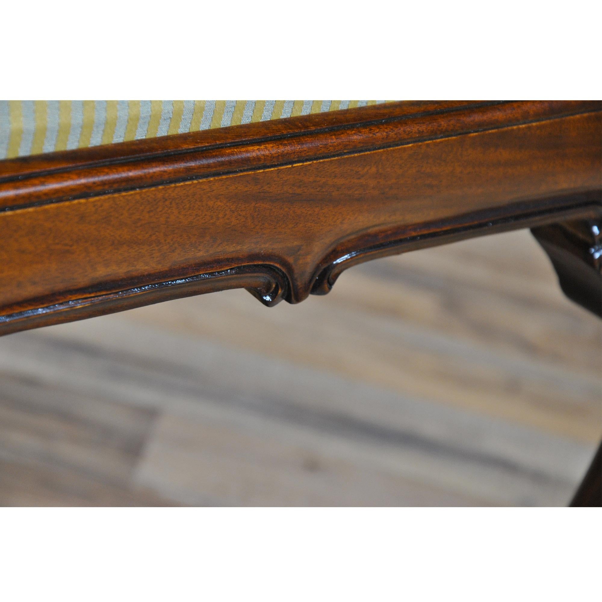 Sedie Chippendale gotiche in mogano, set di 10 pezzi in vendita 10