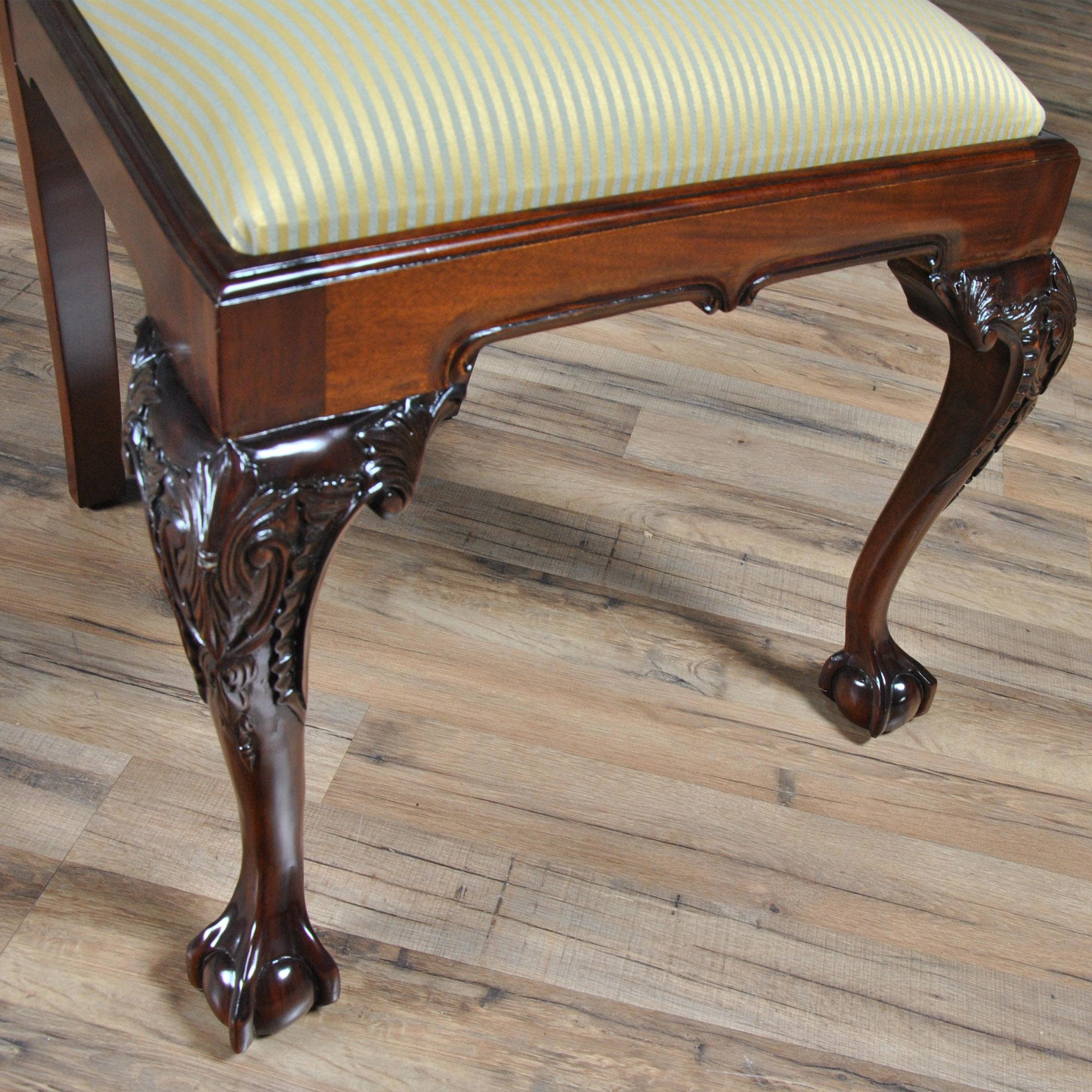 Sedie Chippendale gotiche in mogano, set di 10 pezzi in vendita 11