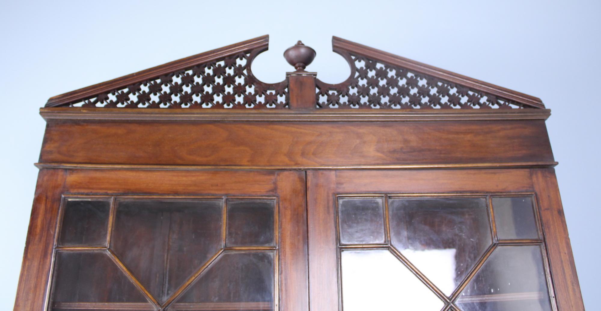Gothic Mahogany Secretaire and Bookcase, Original Glass In Good Condition For Sale In Port Chester, NY