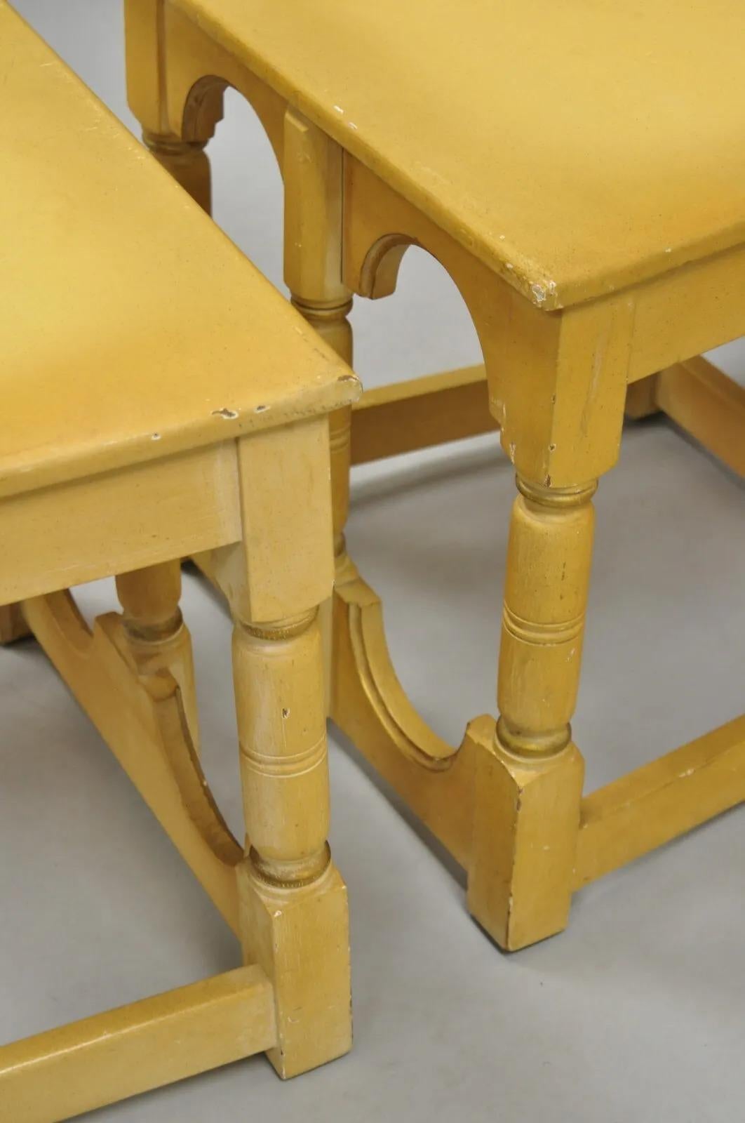 Gothic Renaissance Revival Painted Hall Altar Console Table Chair Set - 4 Pc Set For Sale 8