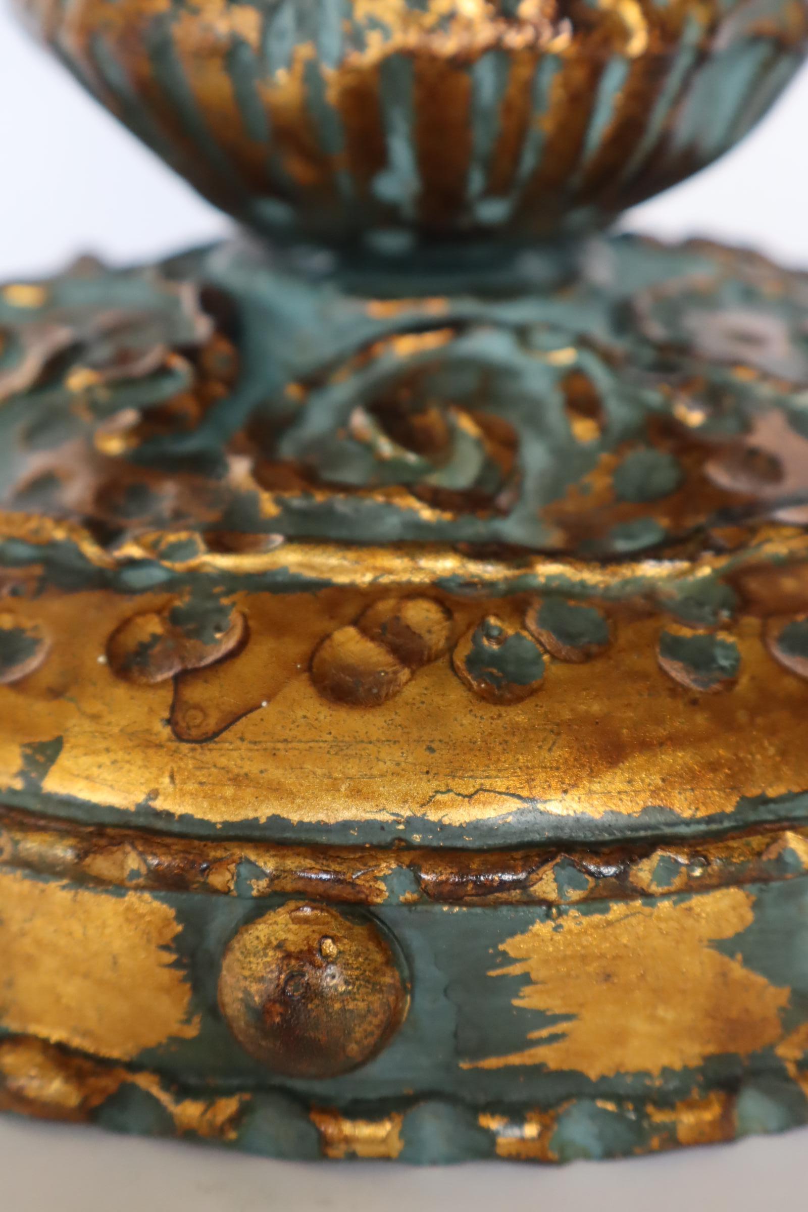 Lampe de table néo-gothique brutaliste en bronze Bon état - En vente à Zemst, BE