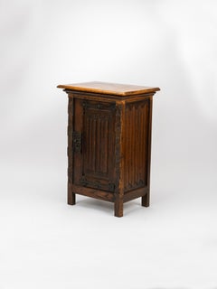 Gothic Revival Carved Oak Reliquary Side Table Nightstand