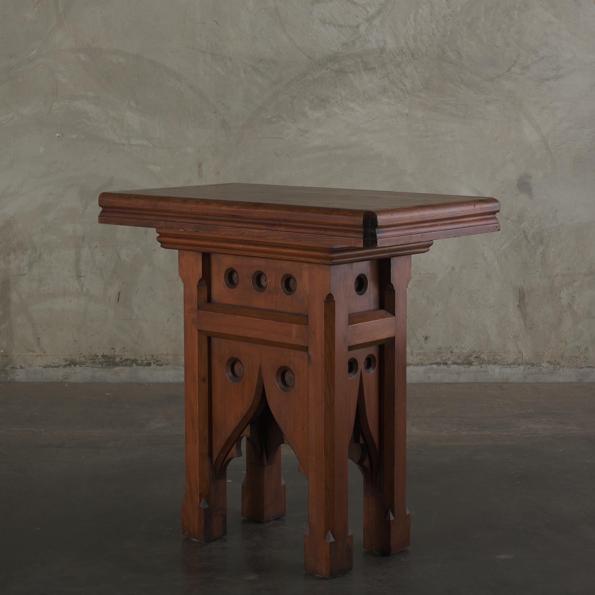 Gothic Revival Console in The Manner Of Edward Welby Pugin In Good Condition For Sale In Los Angeles, CA
