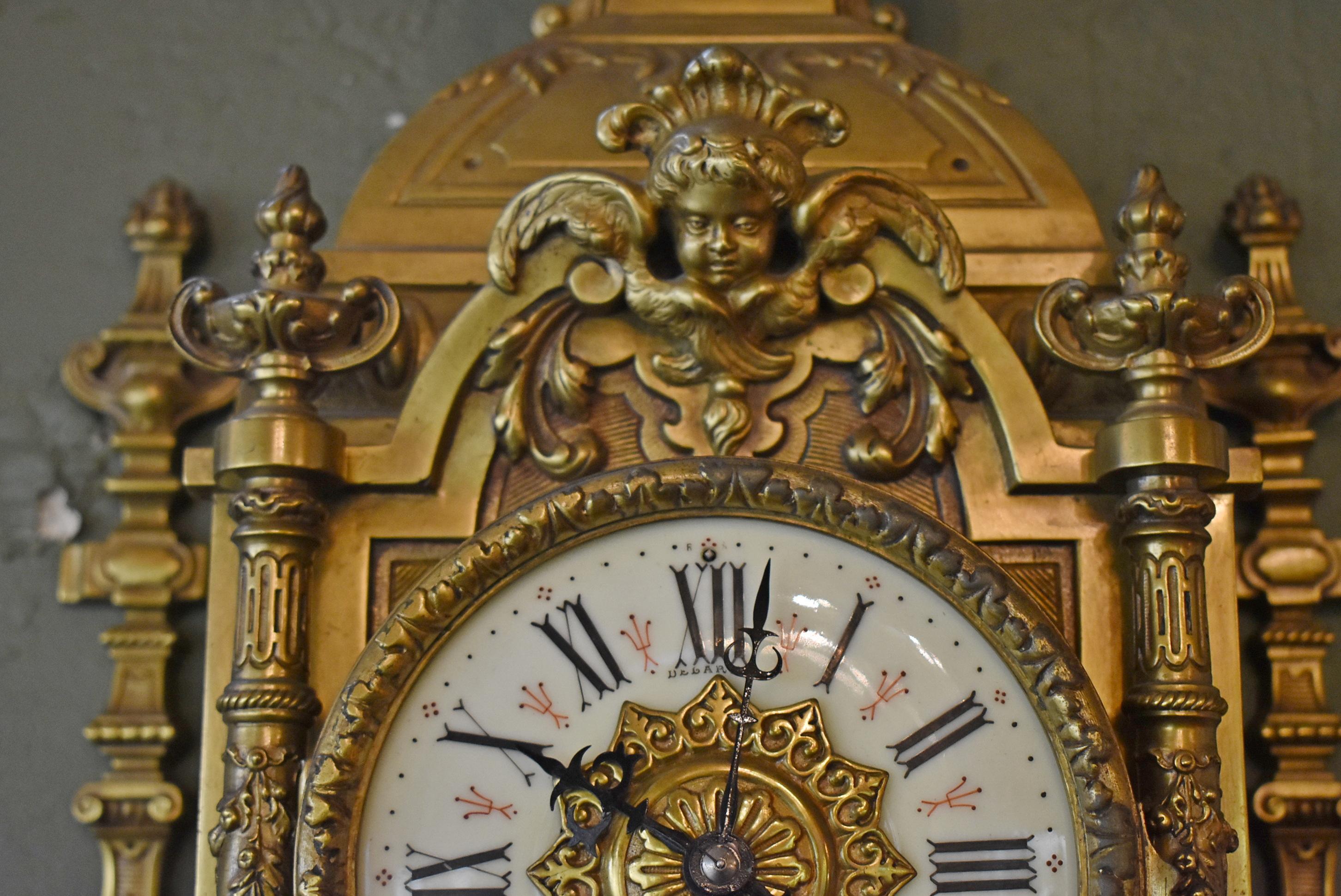 Gothic Revival French Ornate Bronze Wall Clock In Good Condition For Sale In Toledo, OH