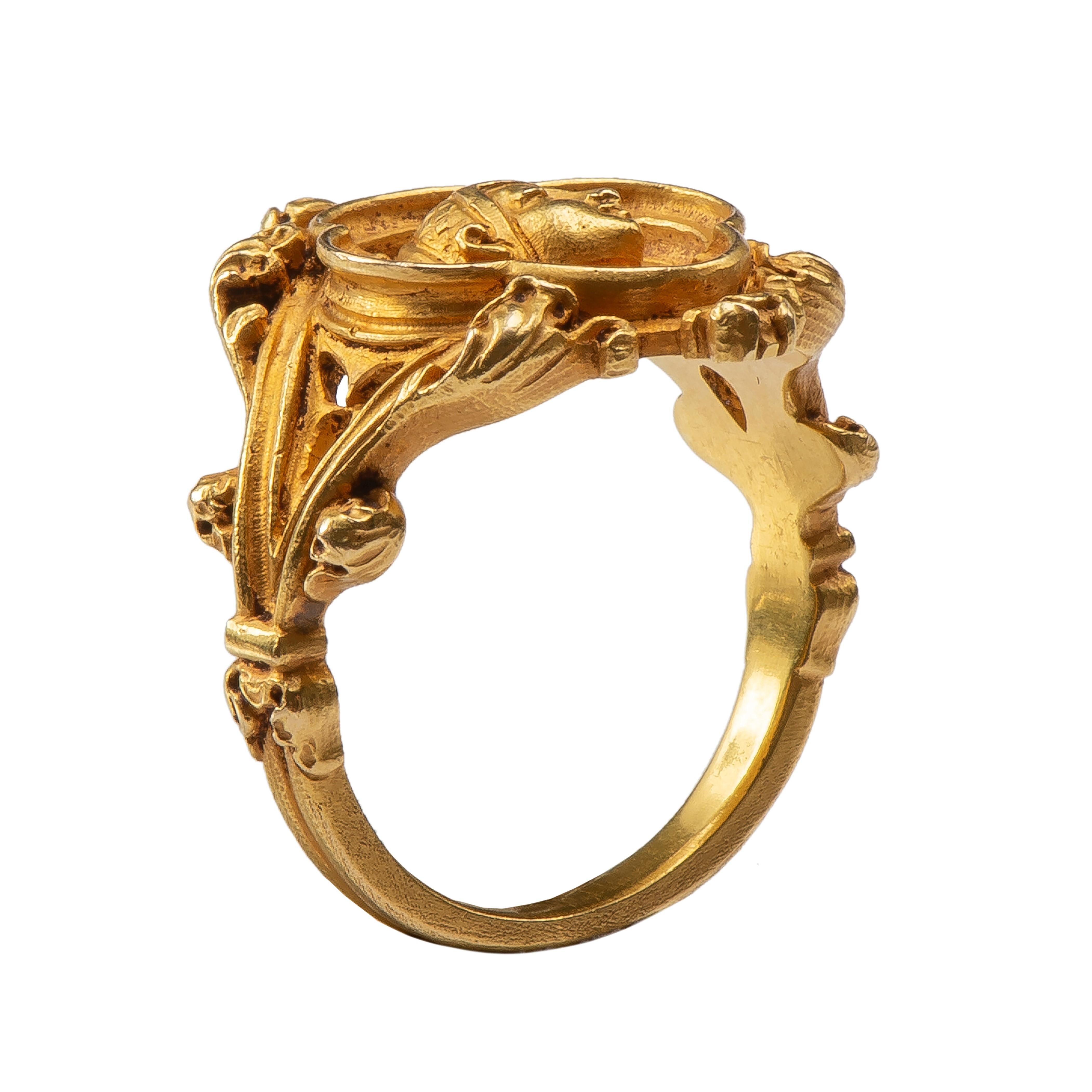 Gothic Revival Gold Ring with Joan of Arc by Louis Wièse, Late 19th Century In Good Condition For Sale In Chicago, IL