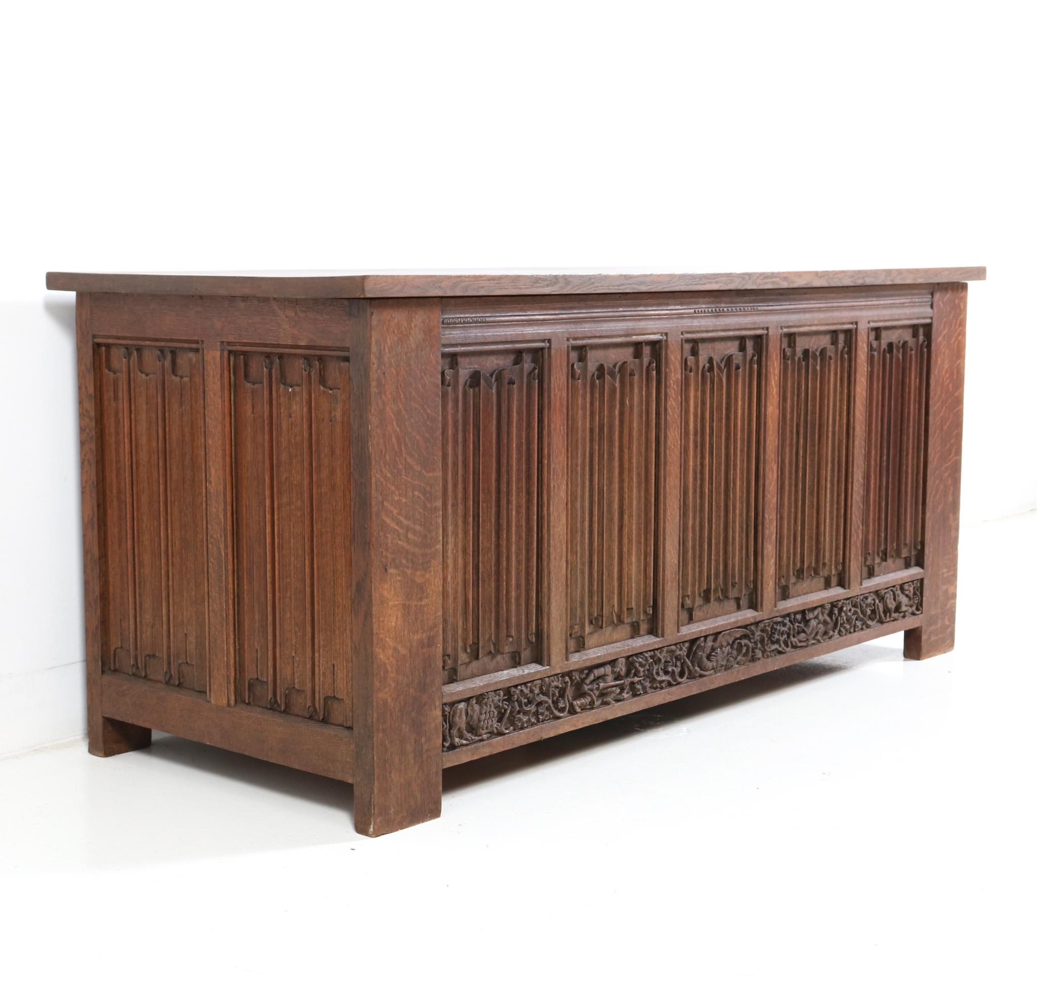  Gothic Revival Hand-Carved Oak Pedestal Desk, 1900s For Sale 5
